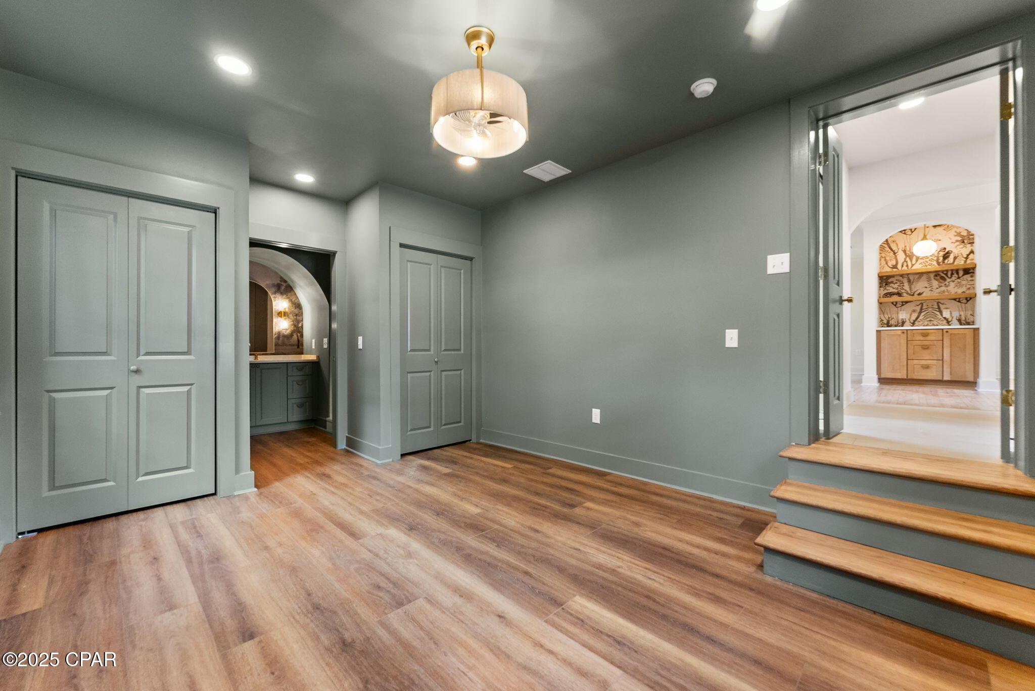 324 S Palo Alto Avenue