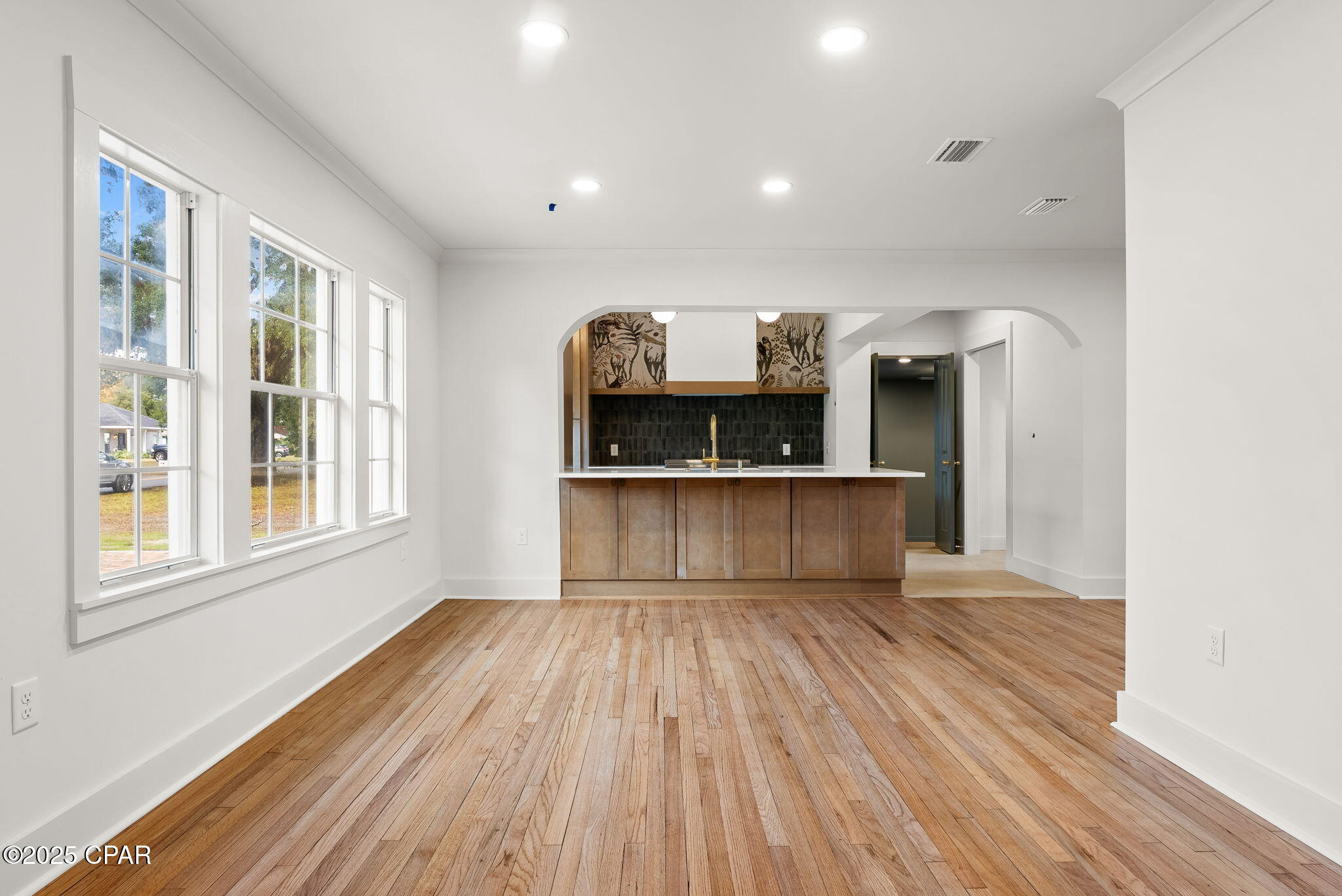 324 S Palo Alto Avenue