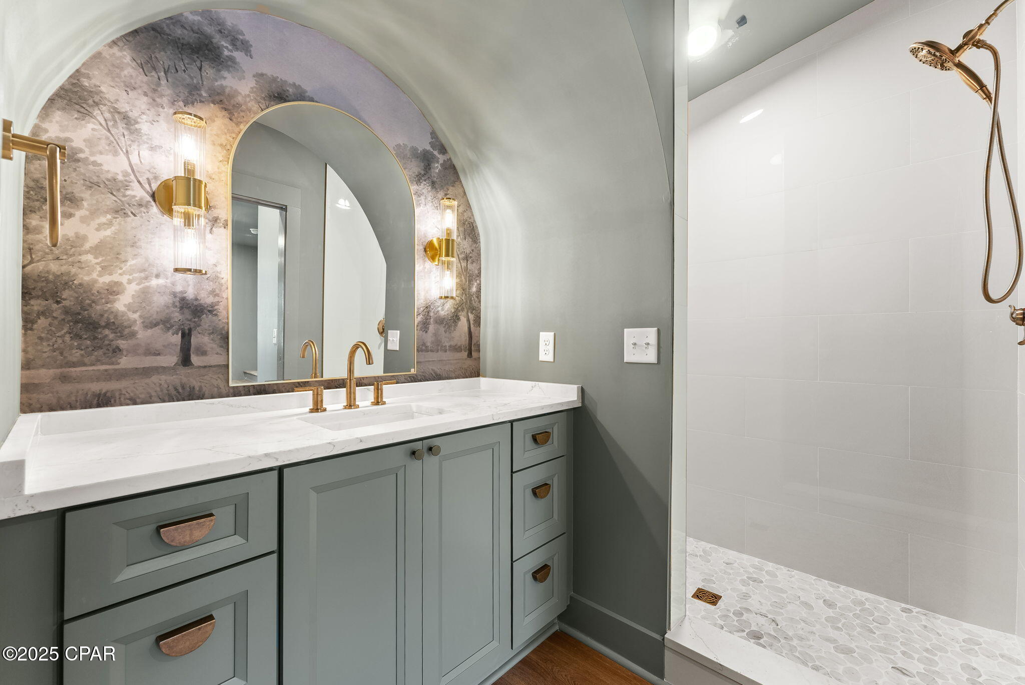 324 S Palo Alto Avenue