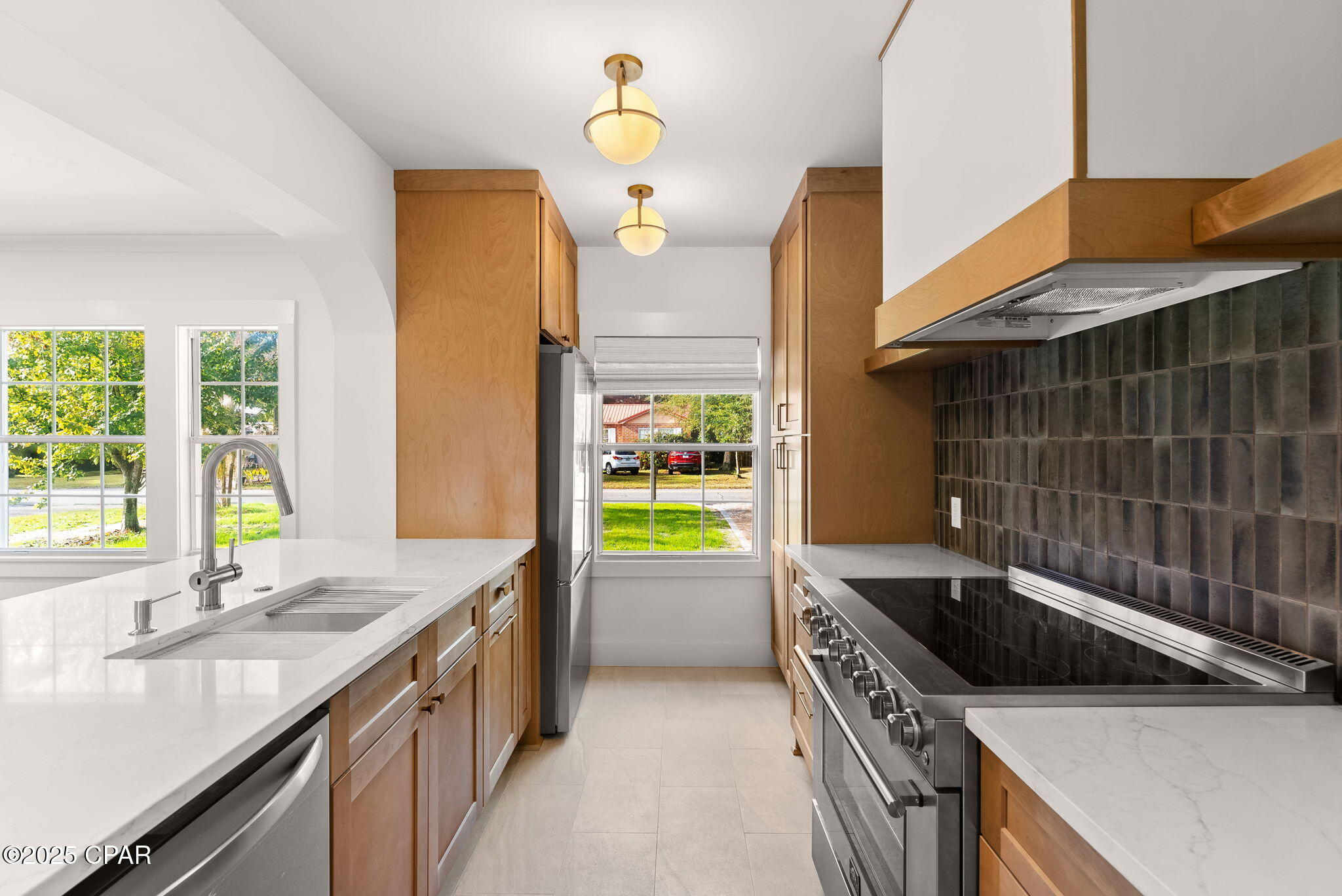 324 S Palo Alto Avenue