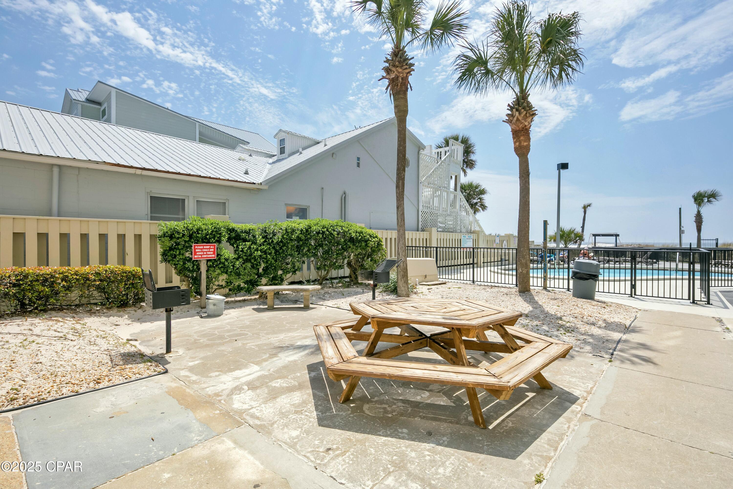 9850 S Thomas Drive 606W