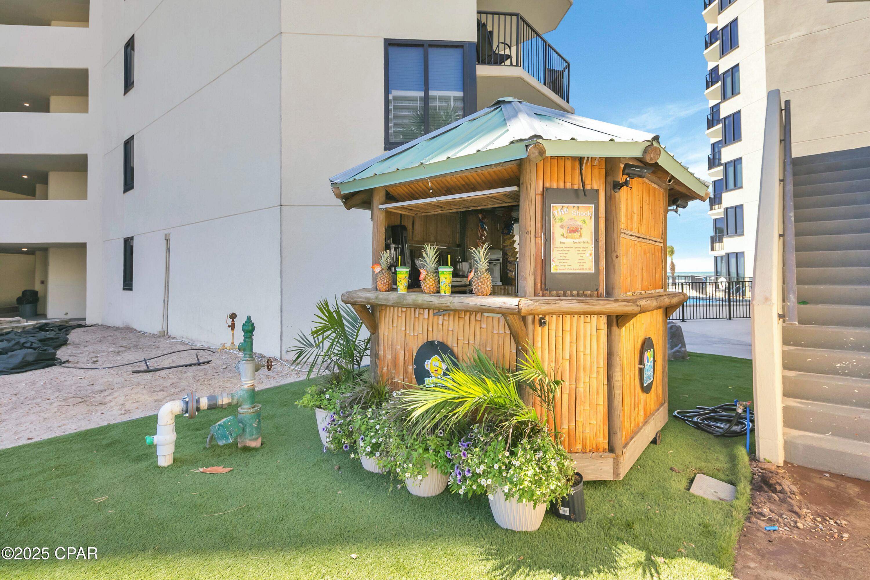 9850 S Thomas Drive 606W