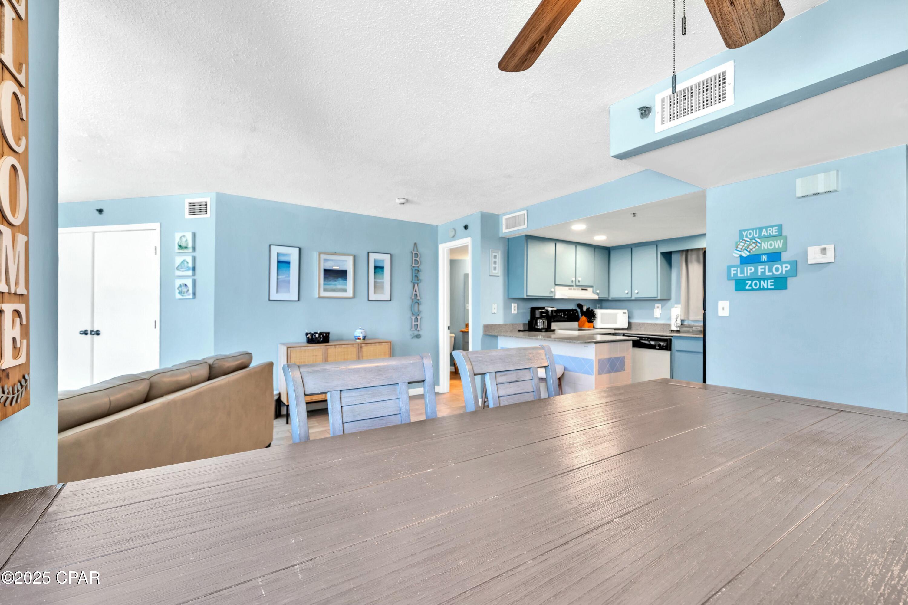 9850 S Thomas Drive 606W