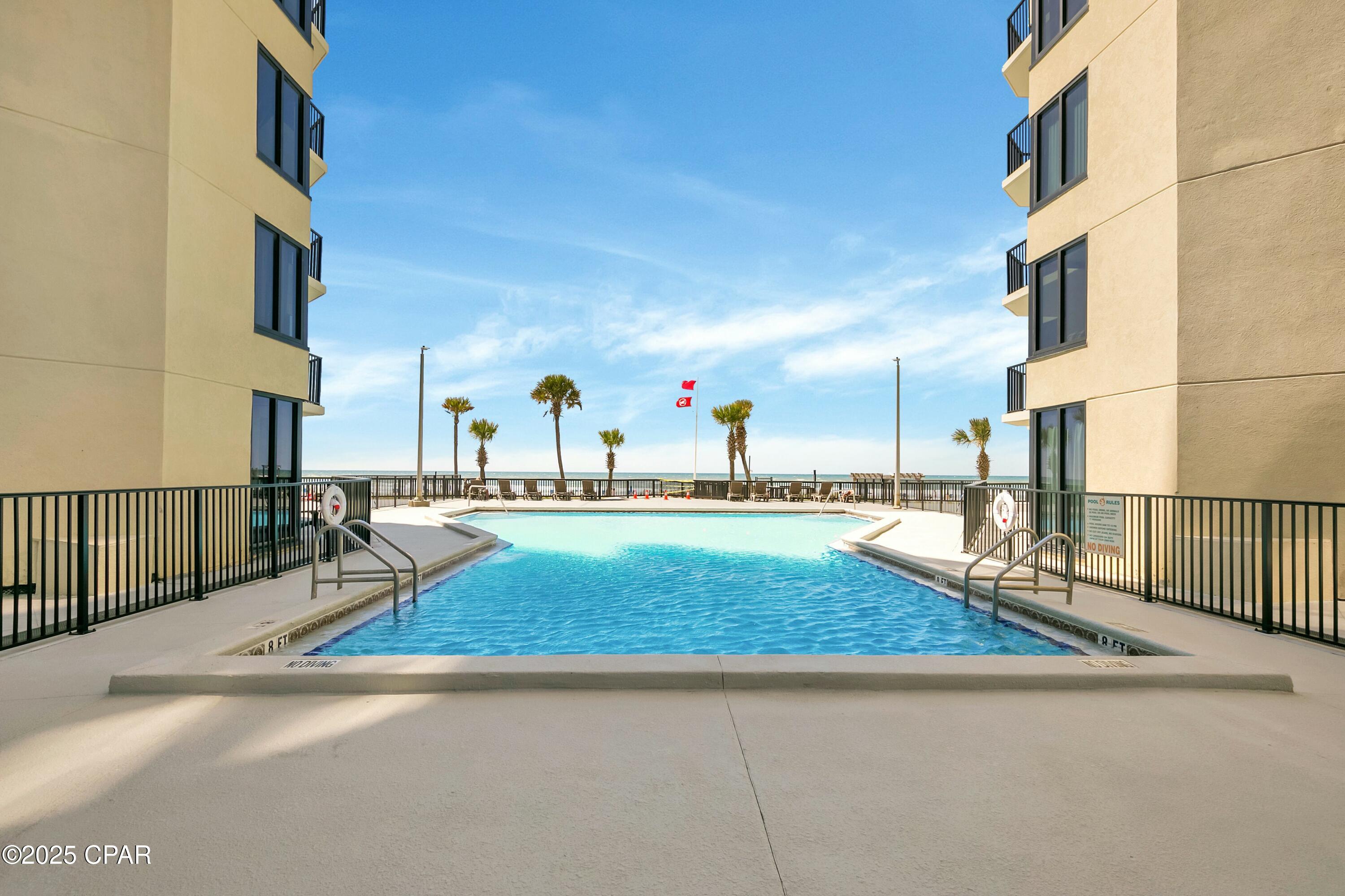 9850 S Thomas Drive 606W