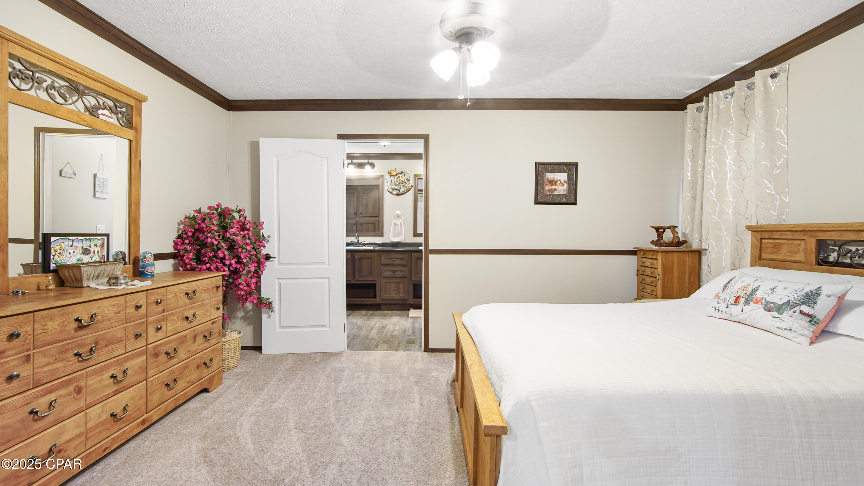12103 Edgewood Road