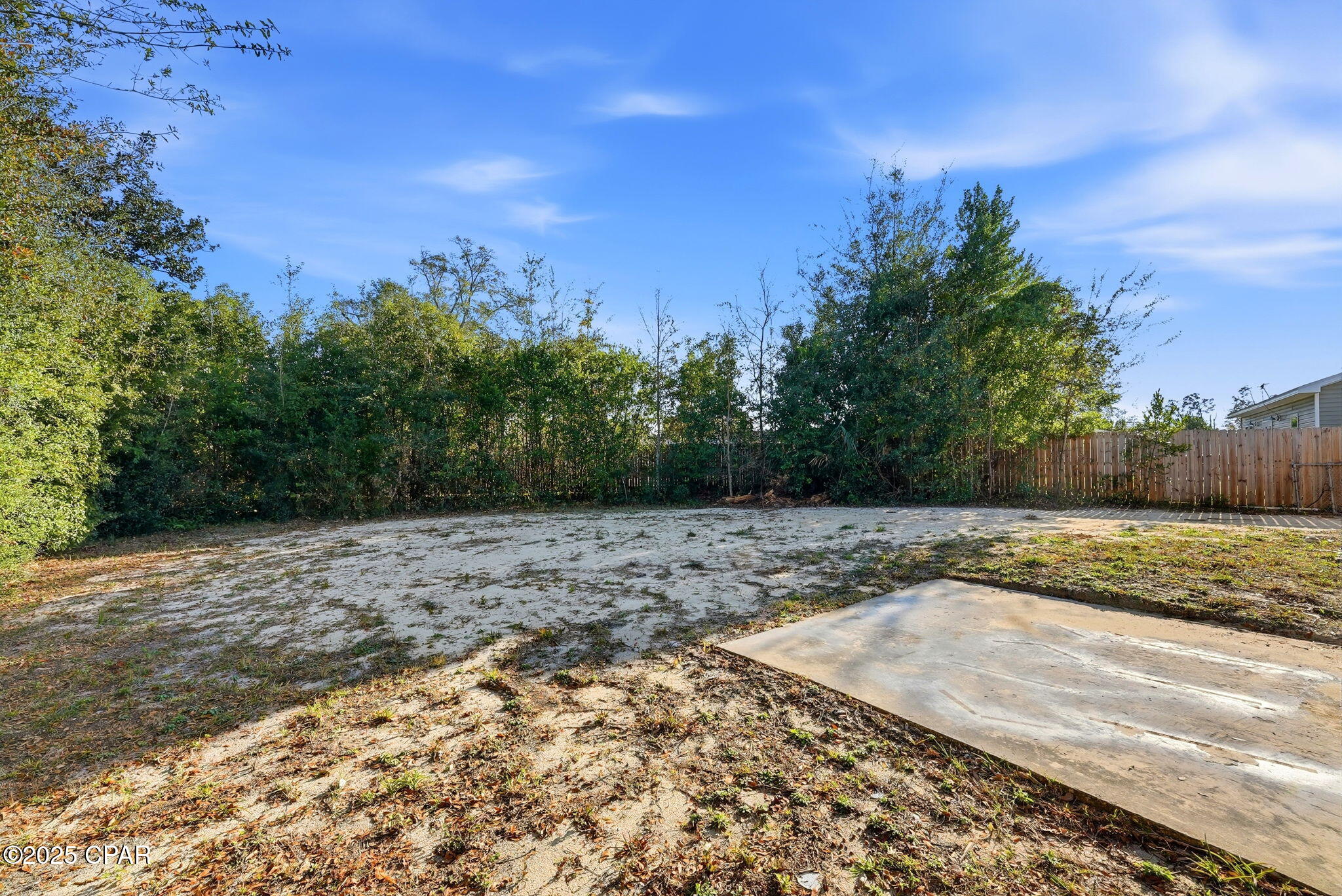 2204 Edgewood Drive