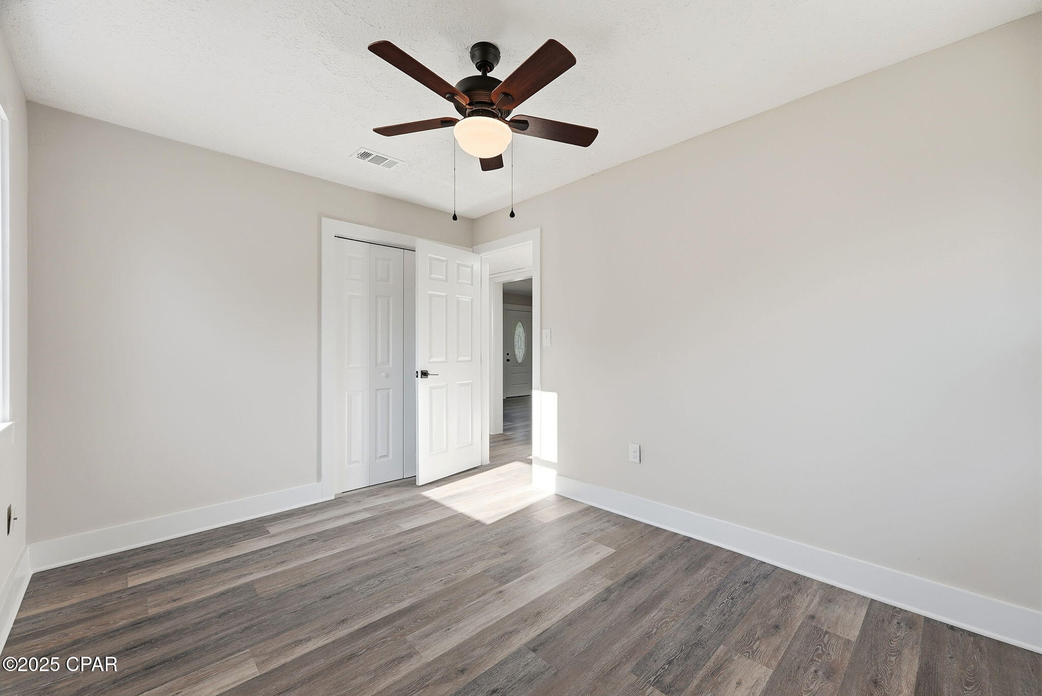 2204 Edgewood Drive