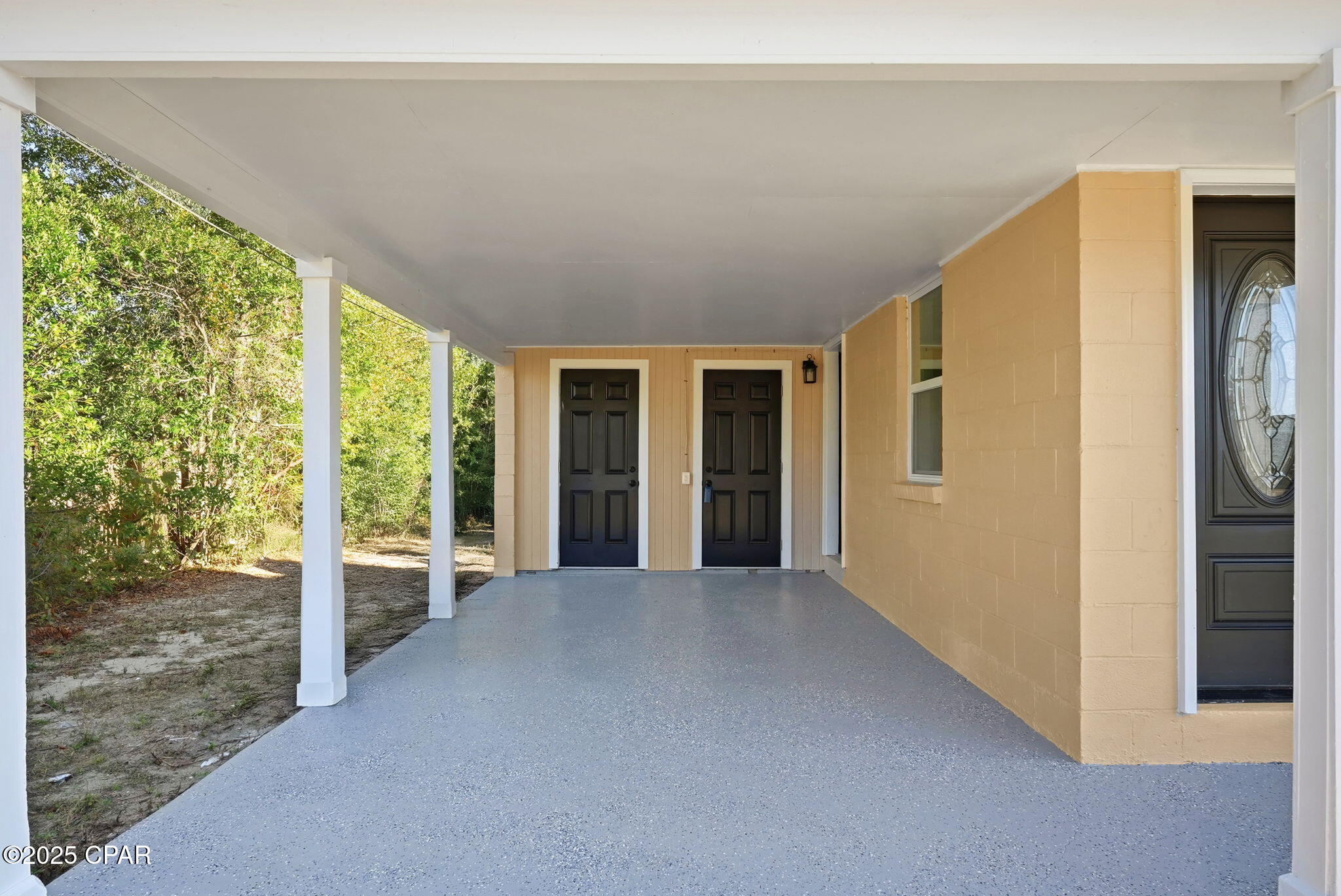 2204 Edgewood Drive