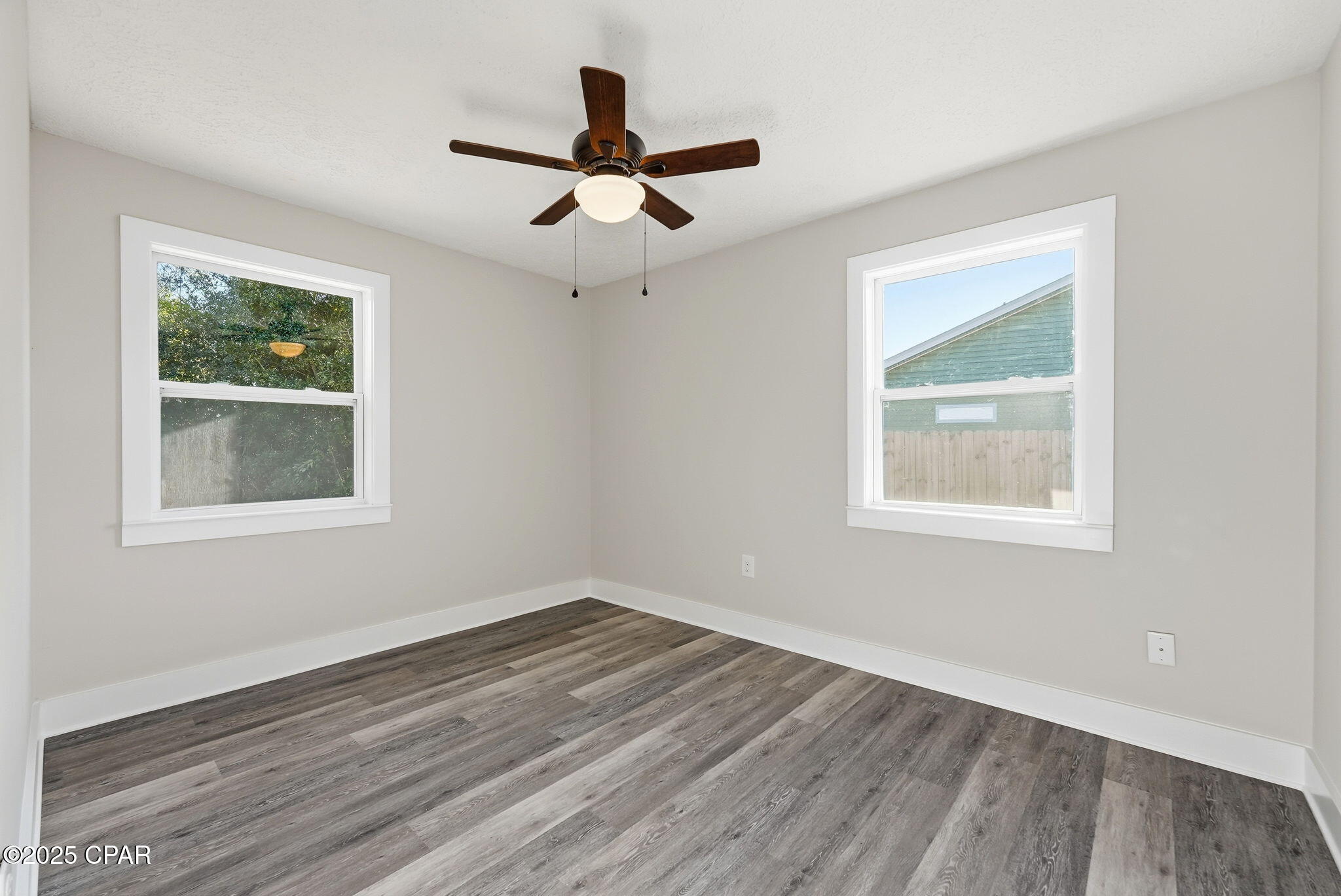 2204 Edgewood Drive