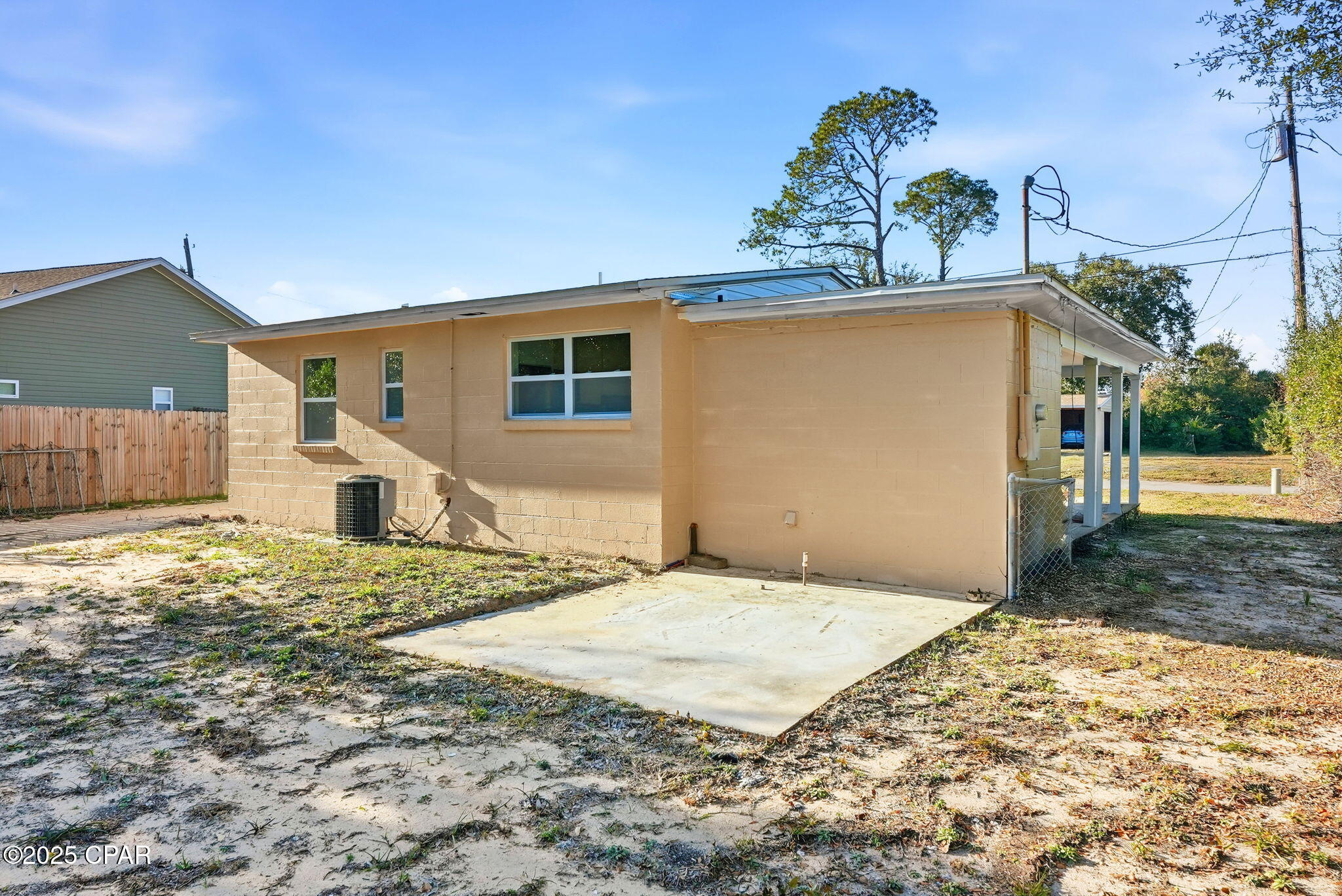 2204 Edgewood Drive
