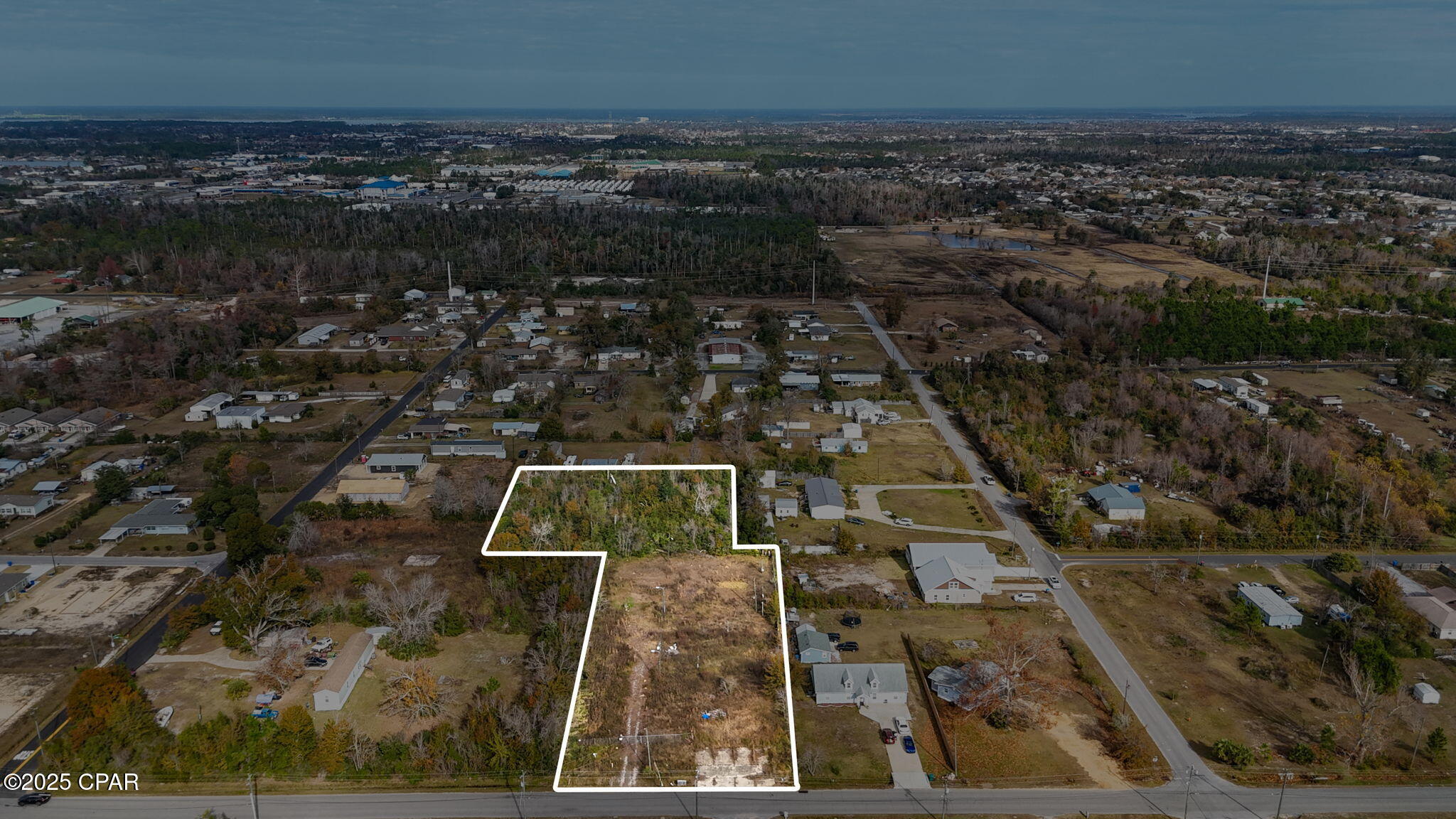 1009, 1005 E 24th Plaza