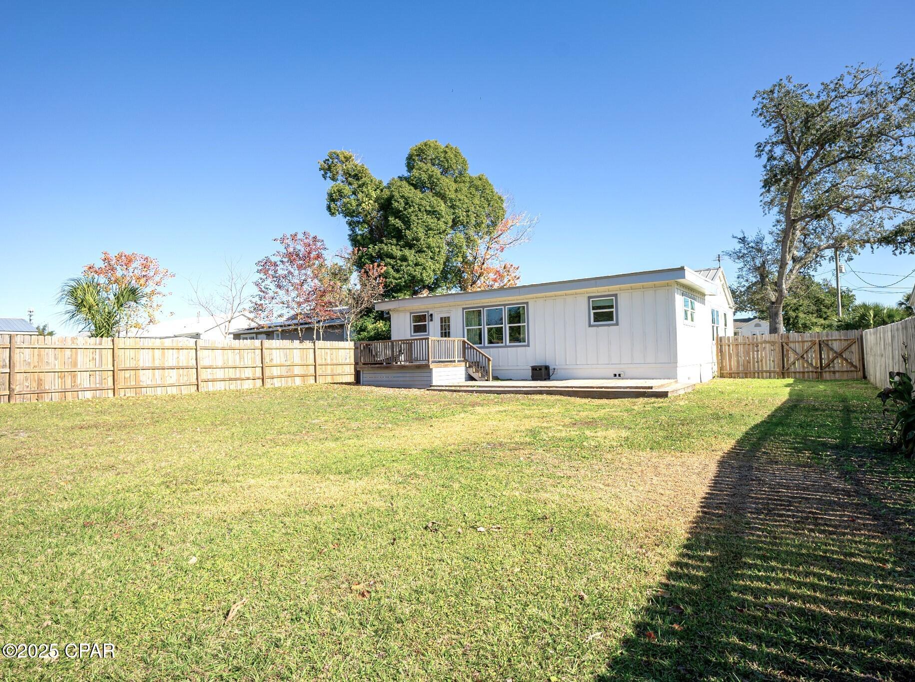 307 N Palo Alto Avenue