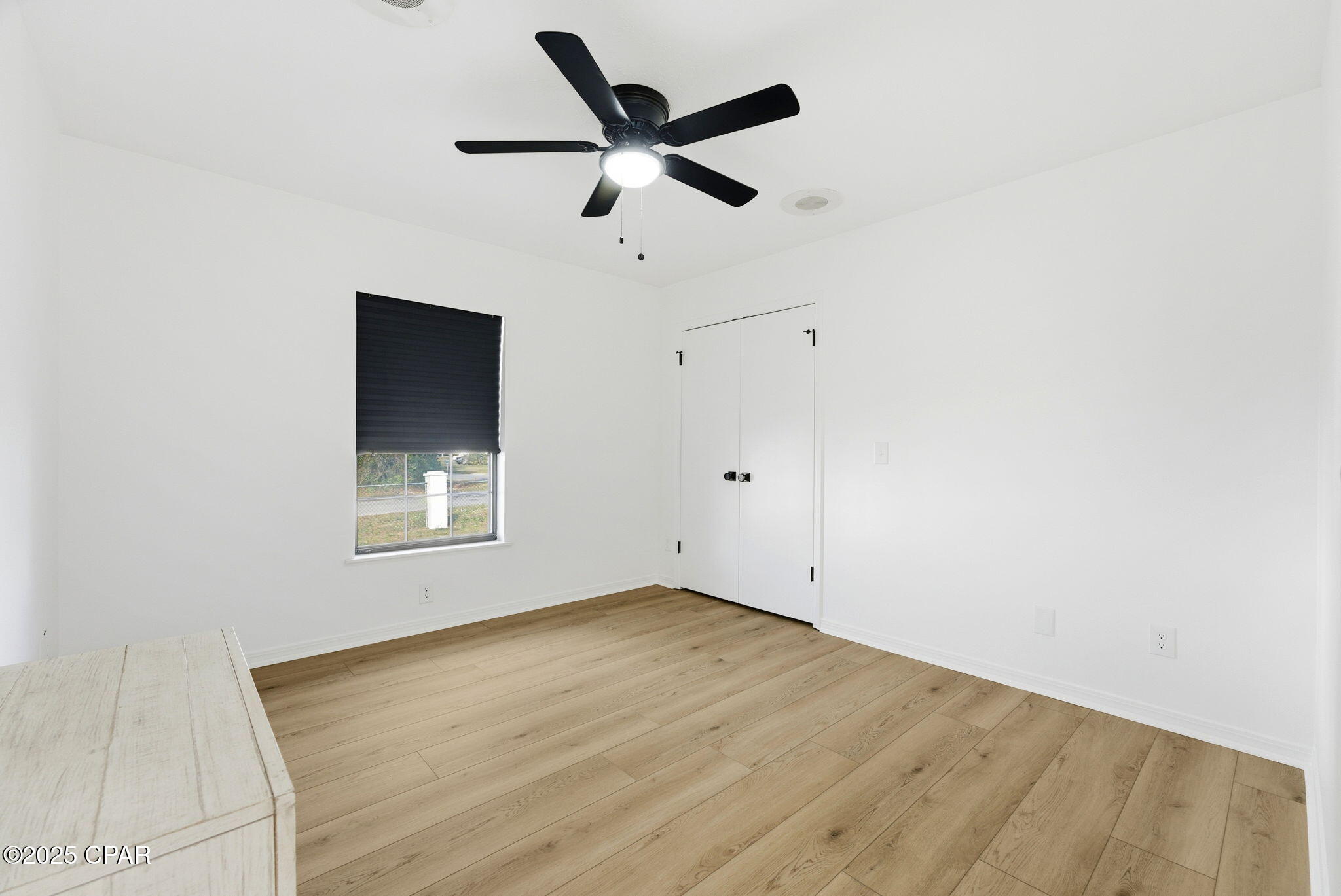 224 E Lakeshore Drive