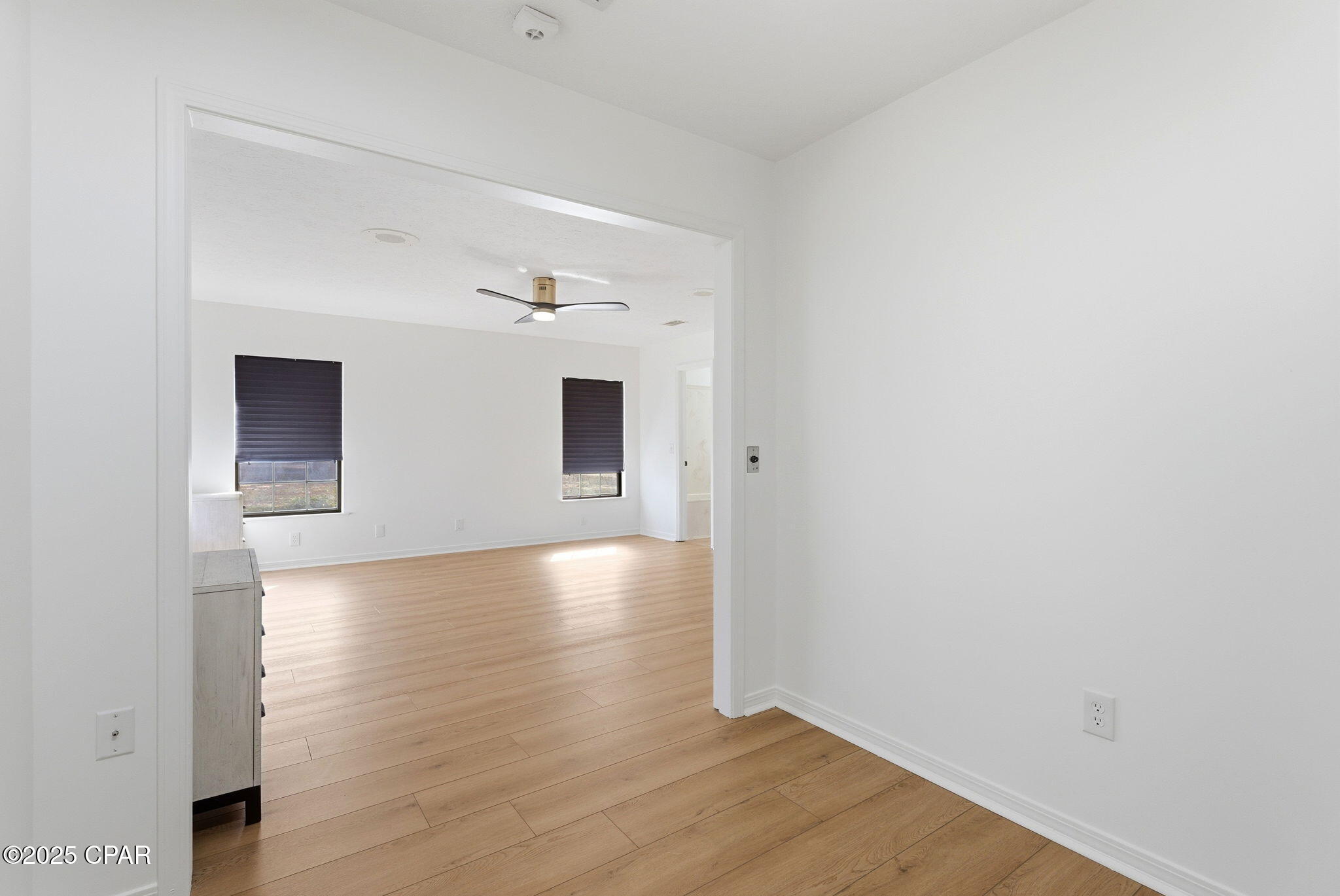 224 E Lakeshore Drive