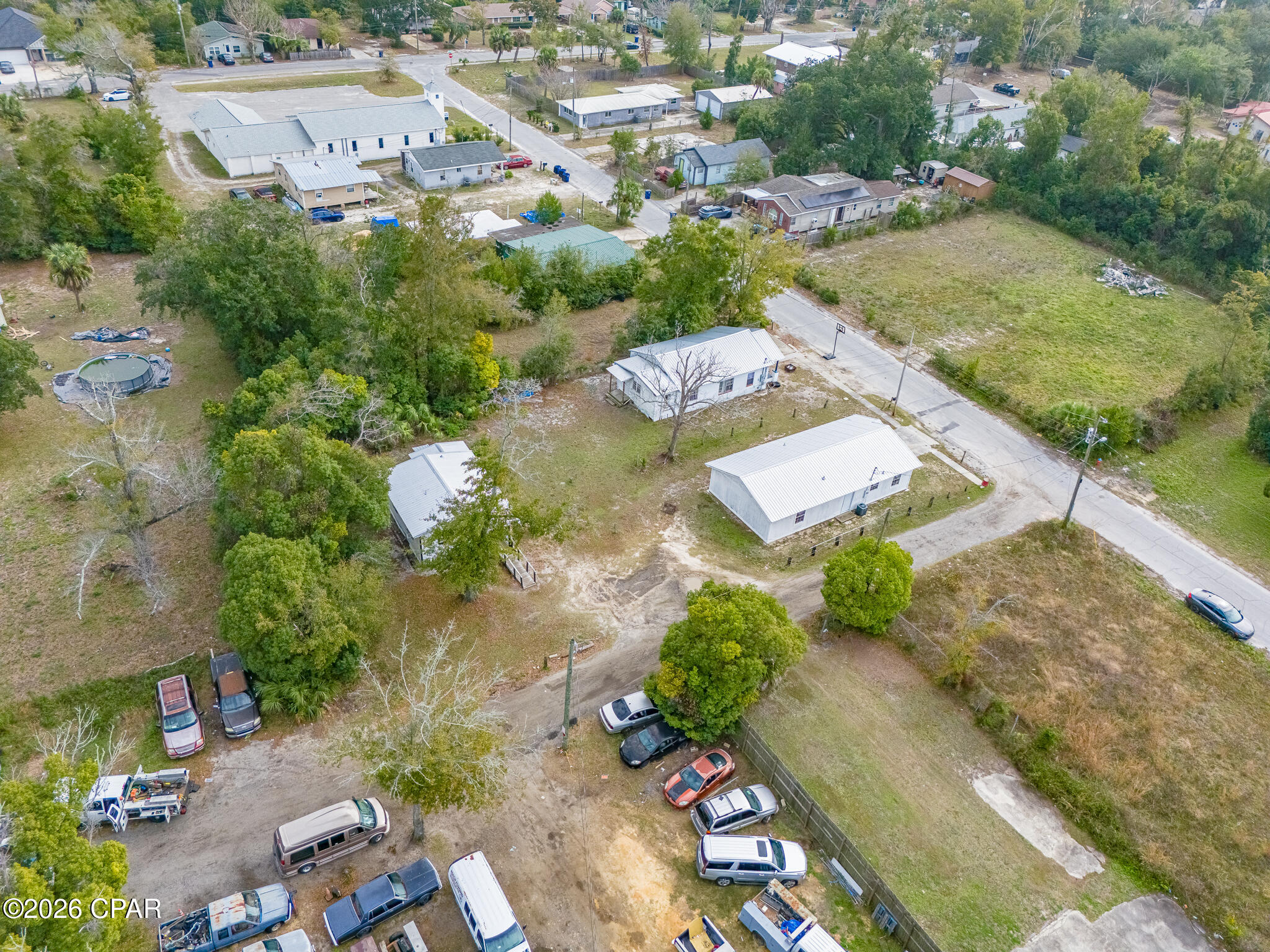 709 E 13th Court