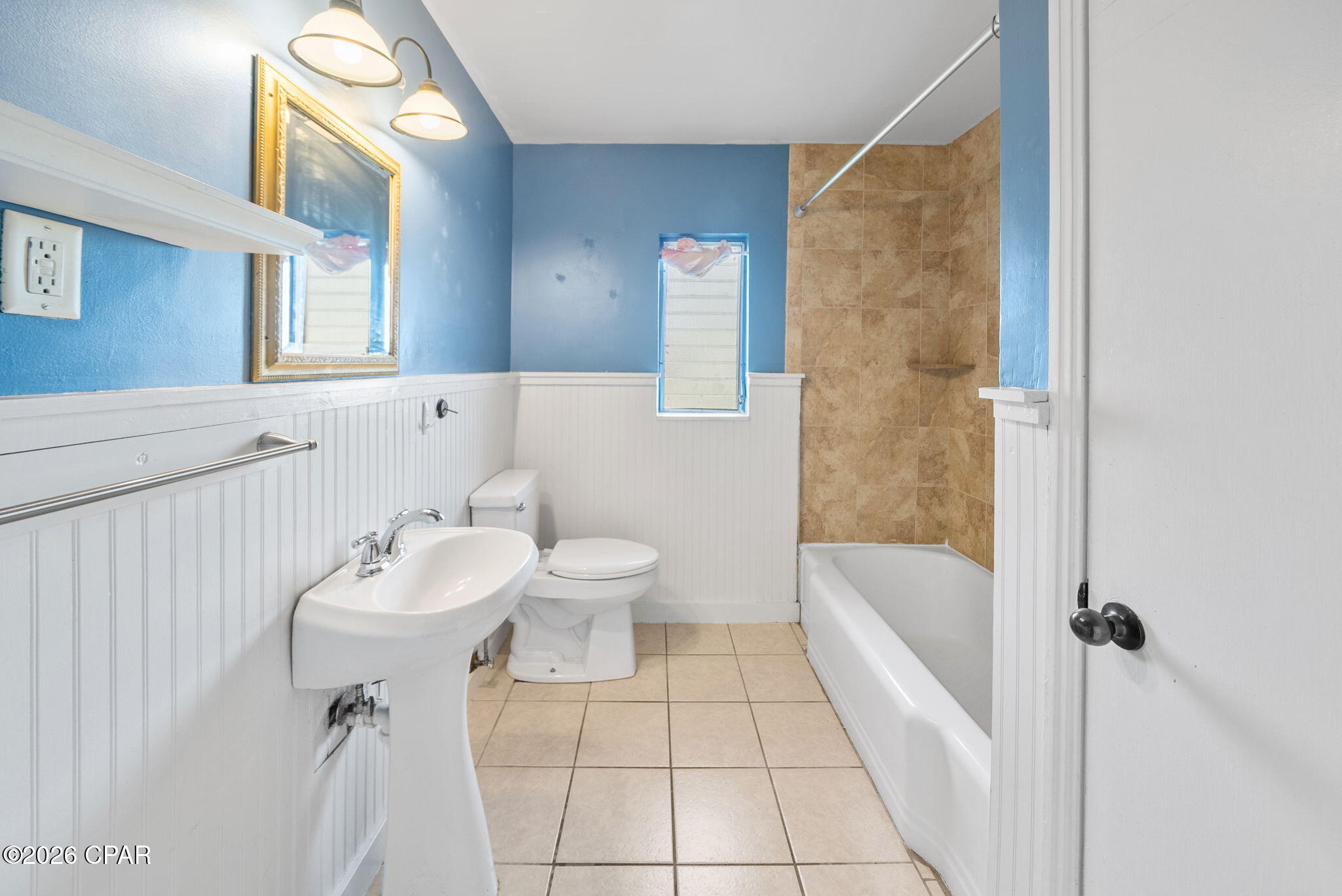 105 N Palo Alto Avenue