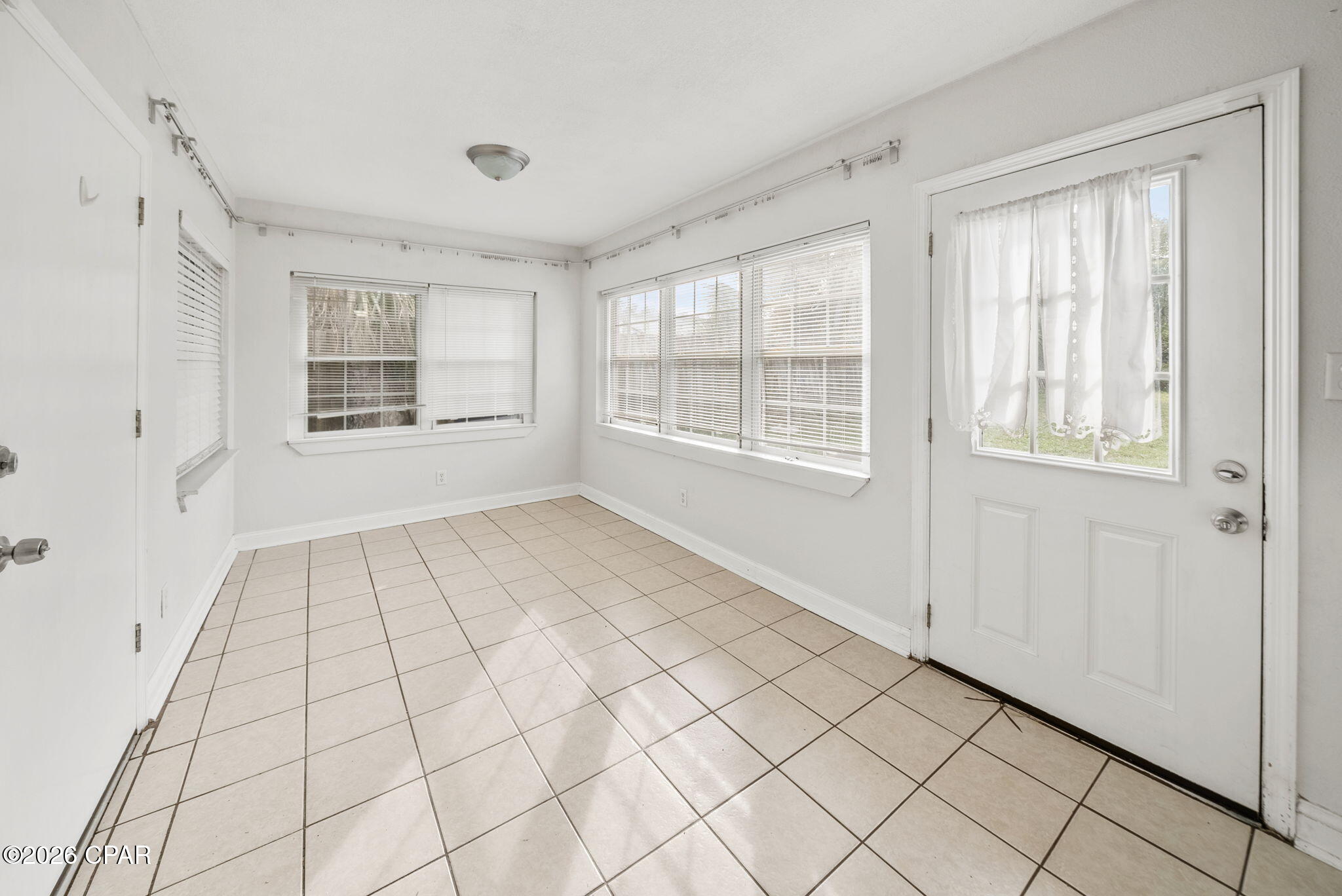 105 N Palo Alto Avenue