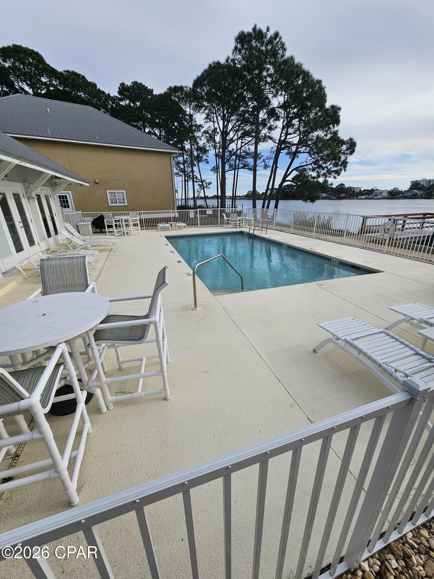 7009 N Lagoon Drive 106