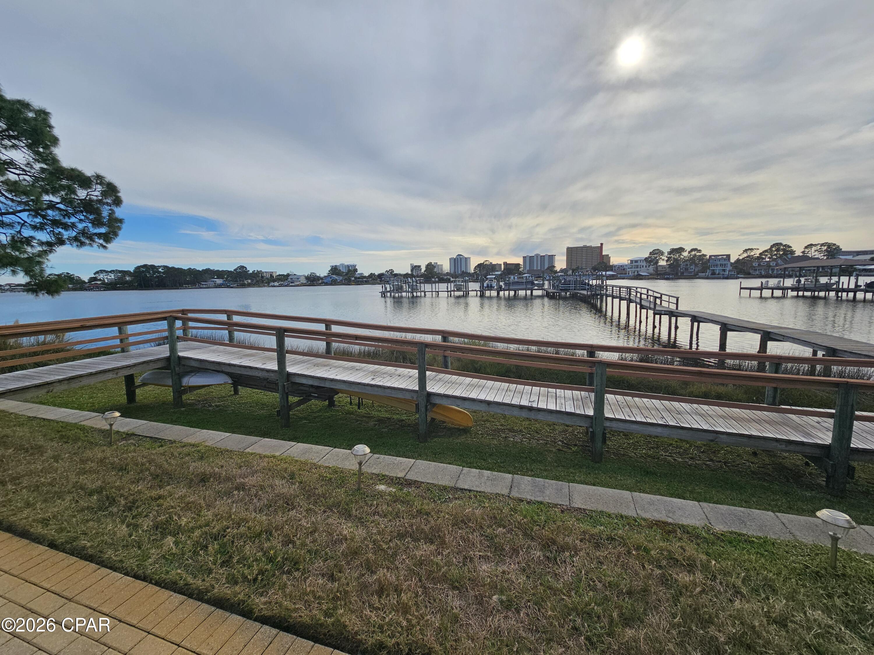 7009 N Lagoon Drive 106