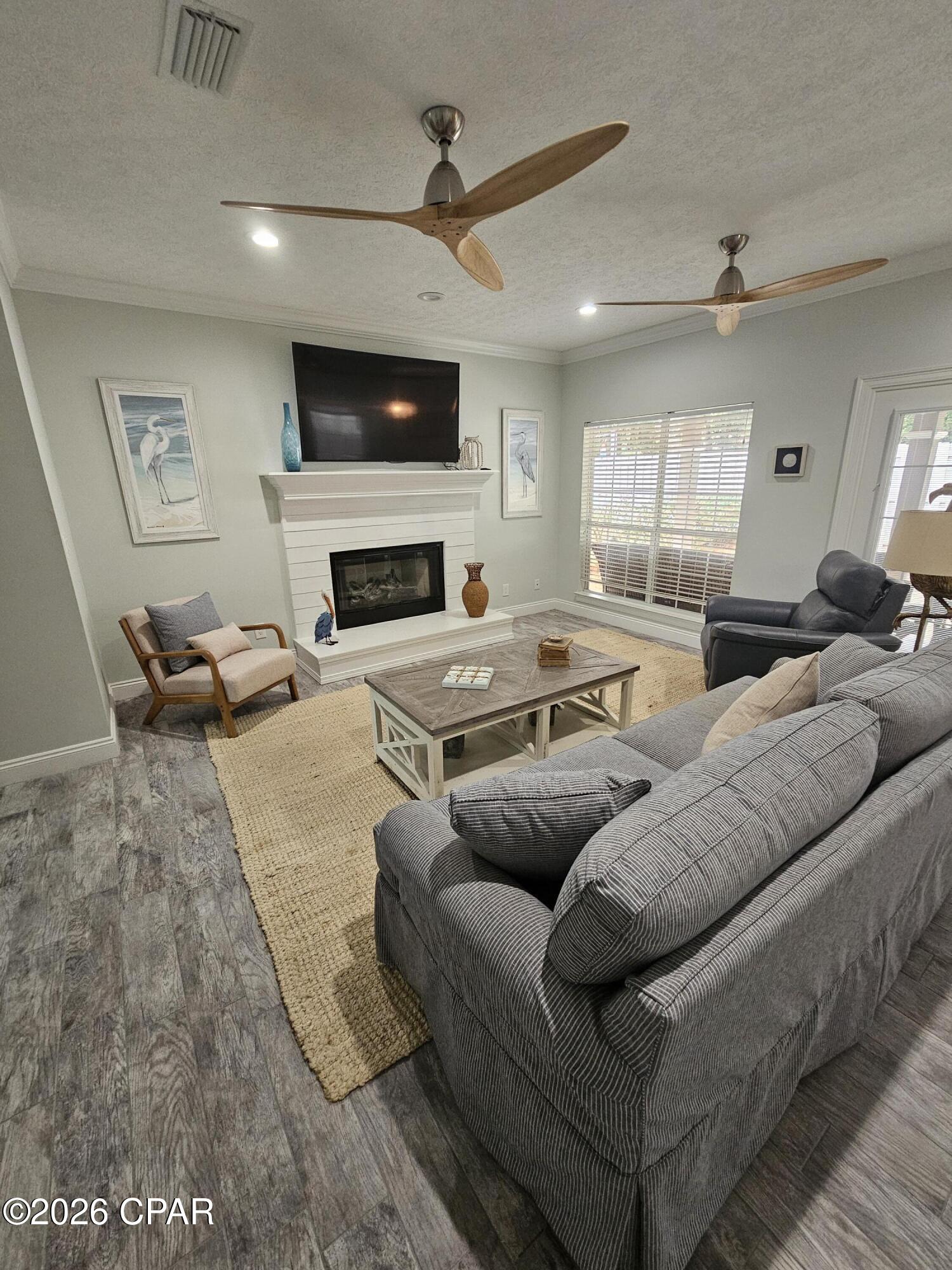 7009 N Lagoon Drive 106