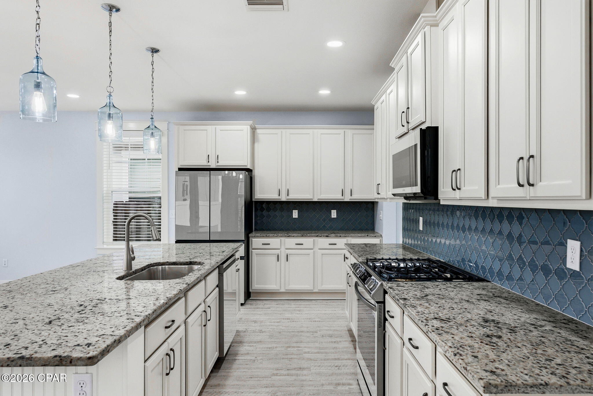 1712 Daffodil Street