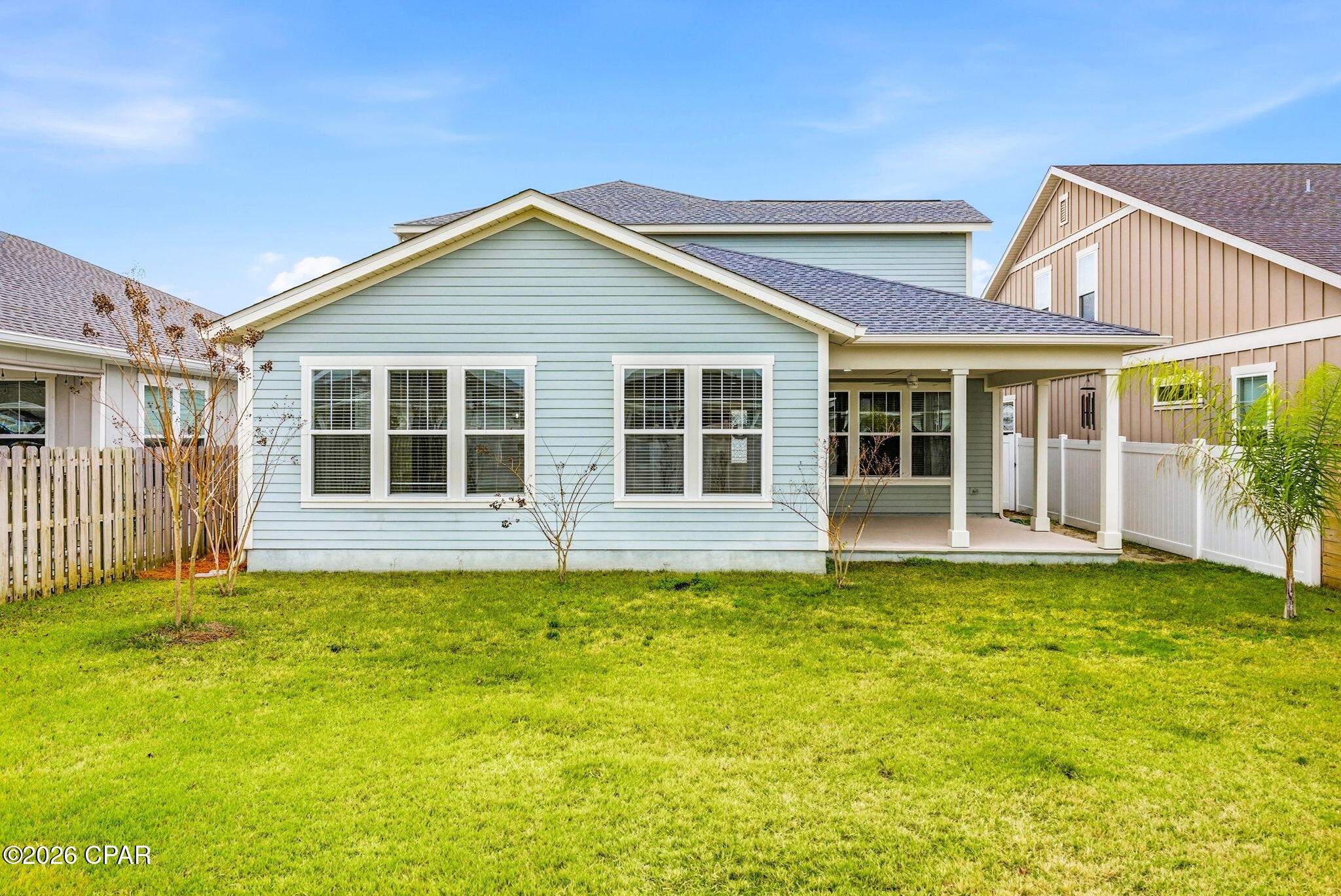 1712 Daffodil Street