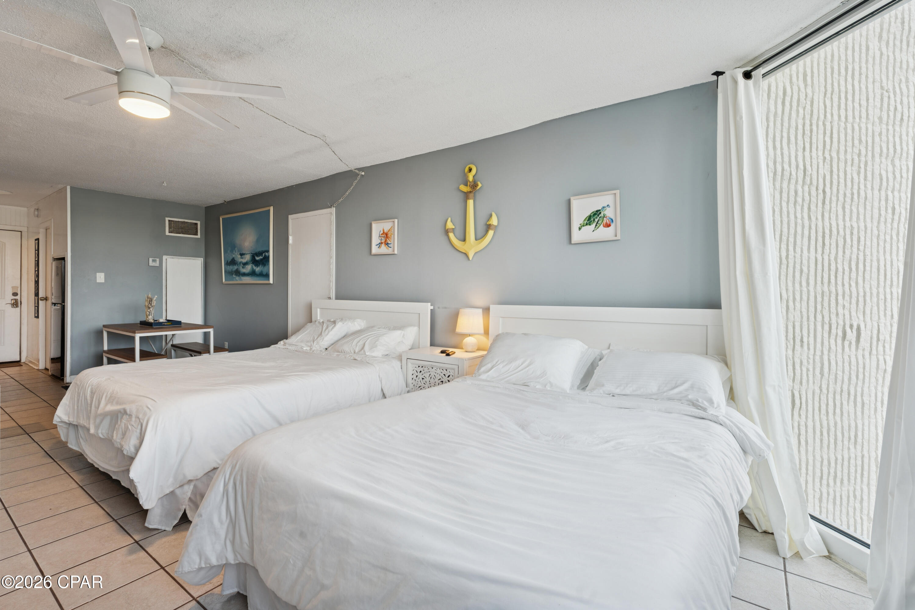 8817 S Thomas Drive A204