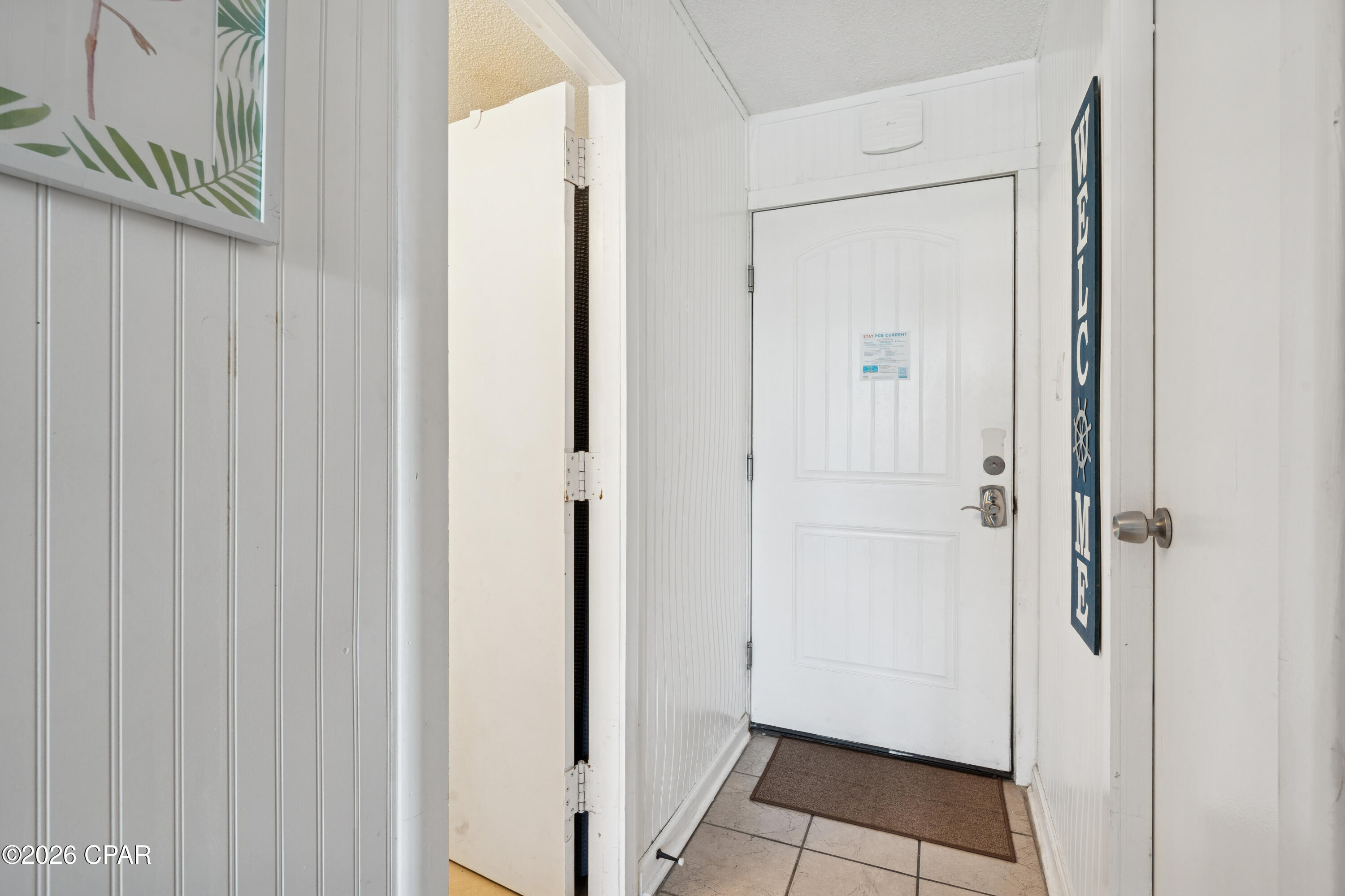 8817 S Thomas Drive A204