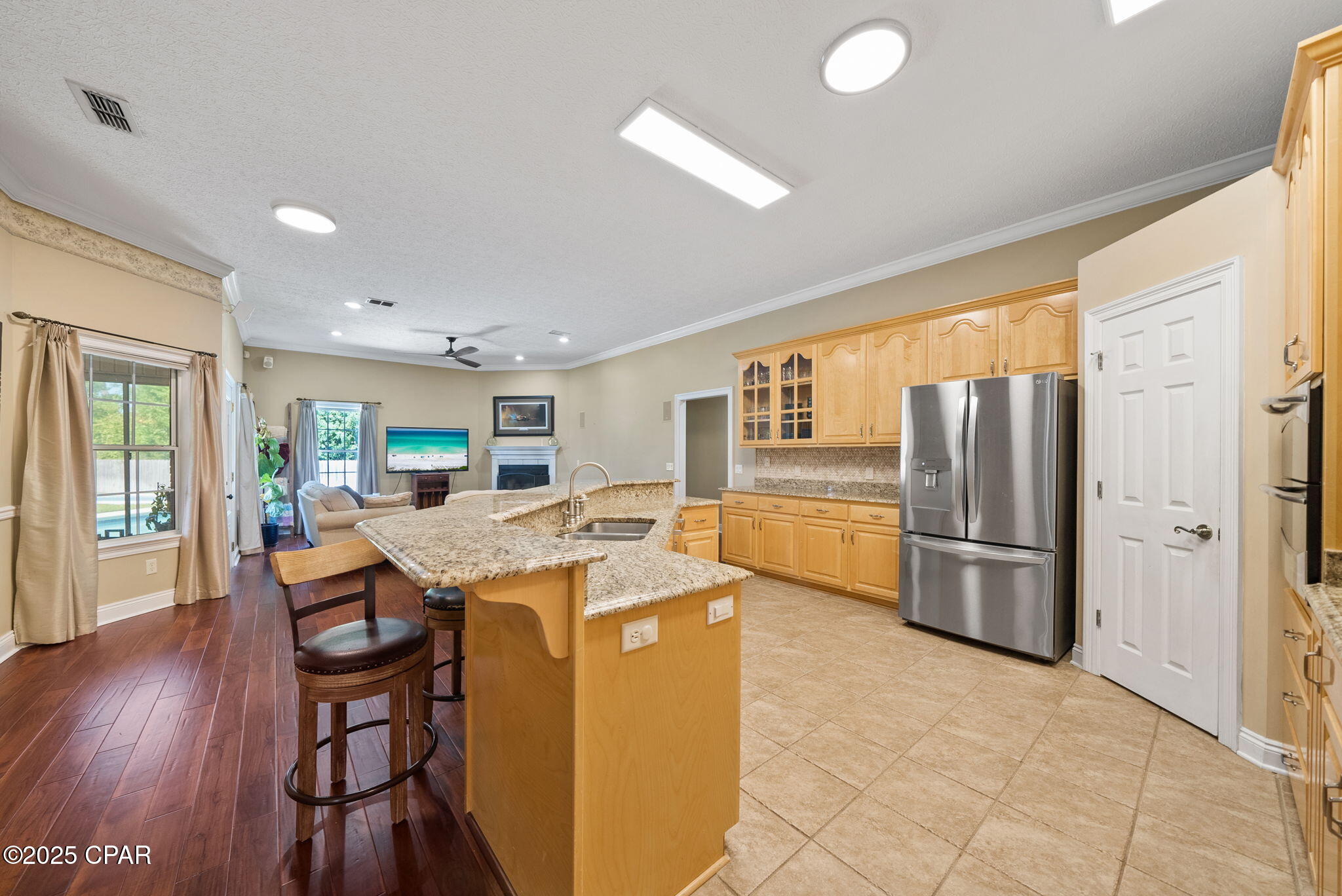 1609 Inverness Road