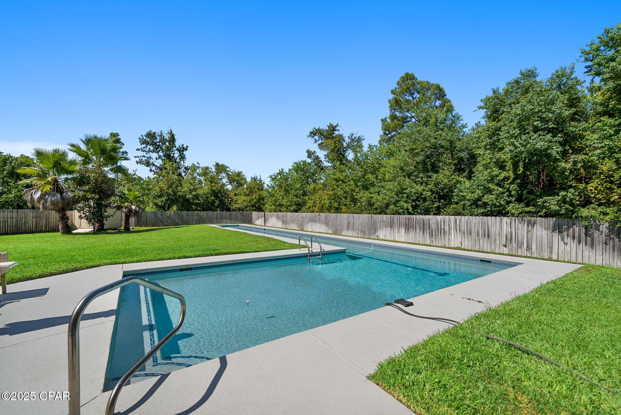 1609 Inverness Road