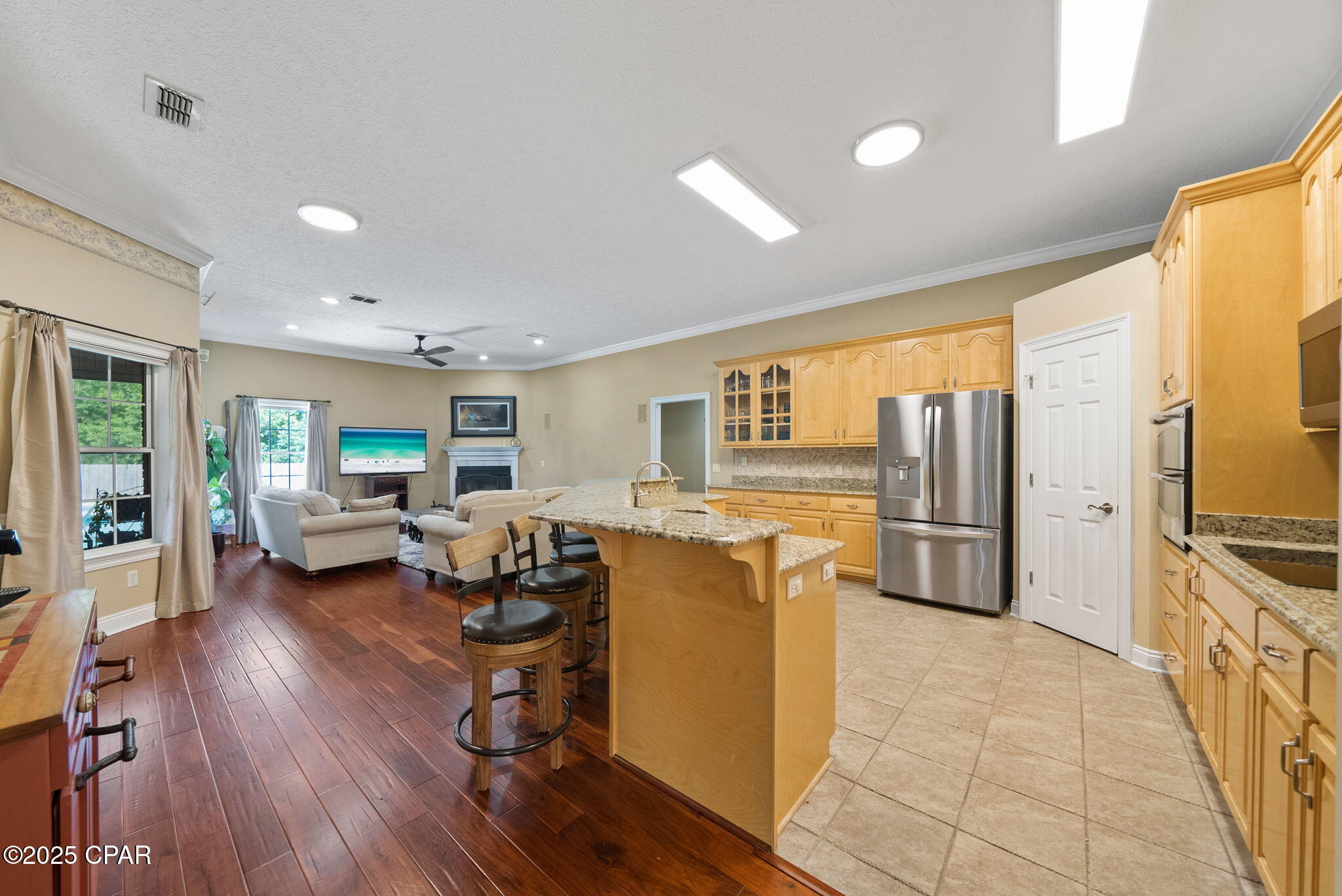 1609 Inverness Road