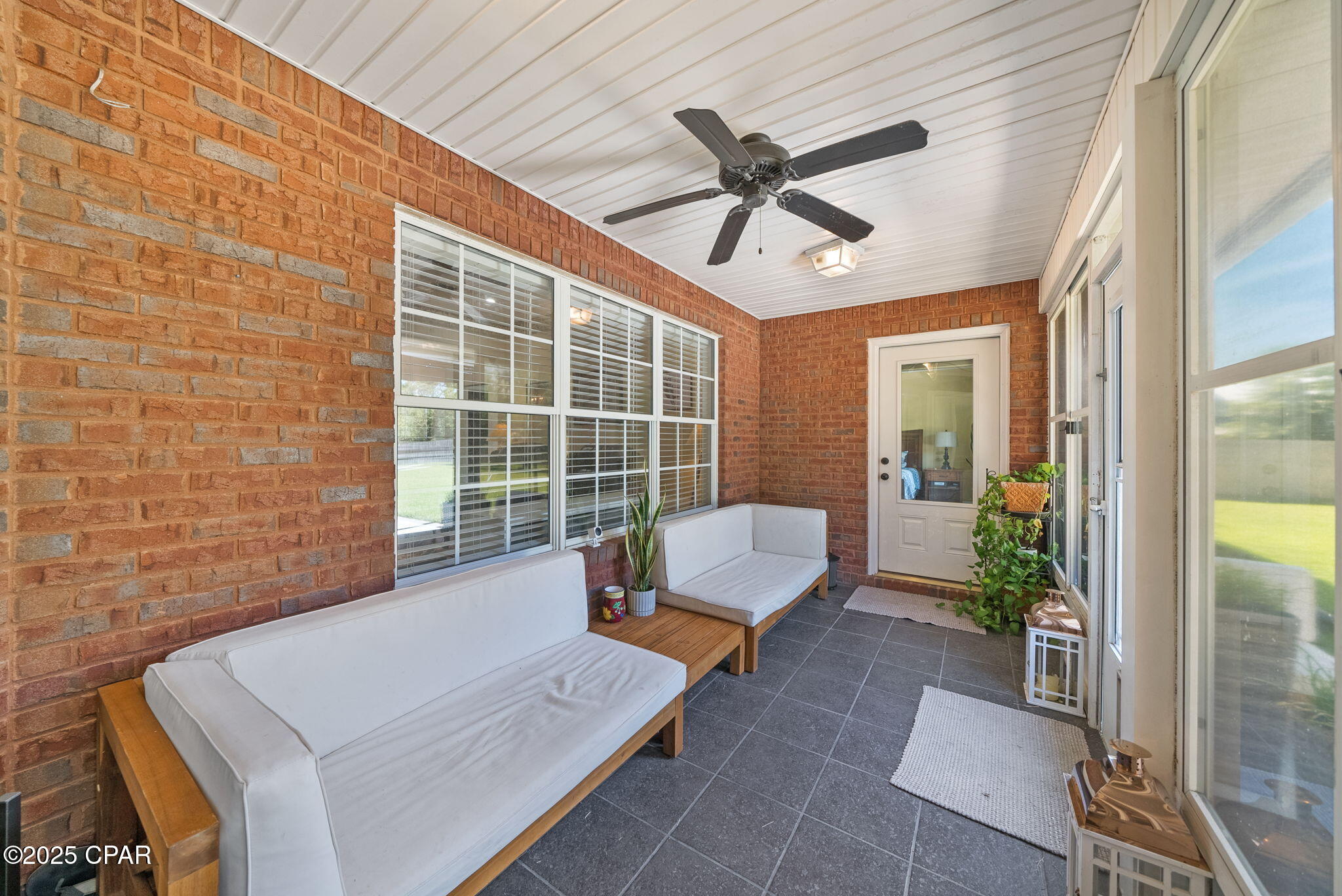 1609 Inverness Road