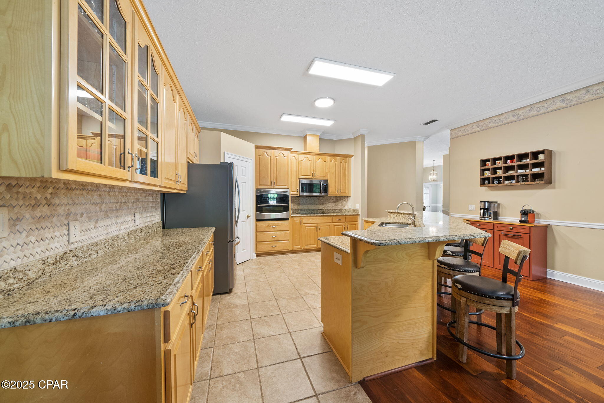 1609 Inverness Road