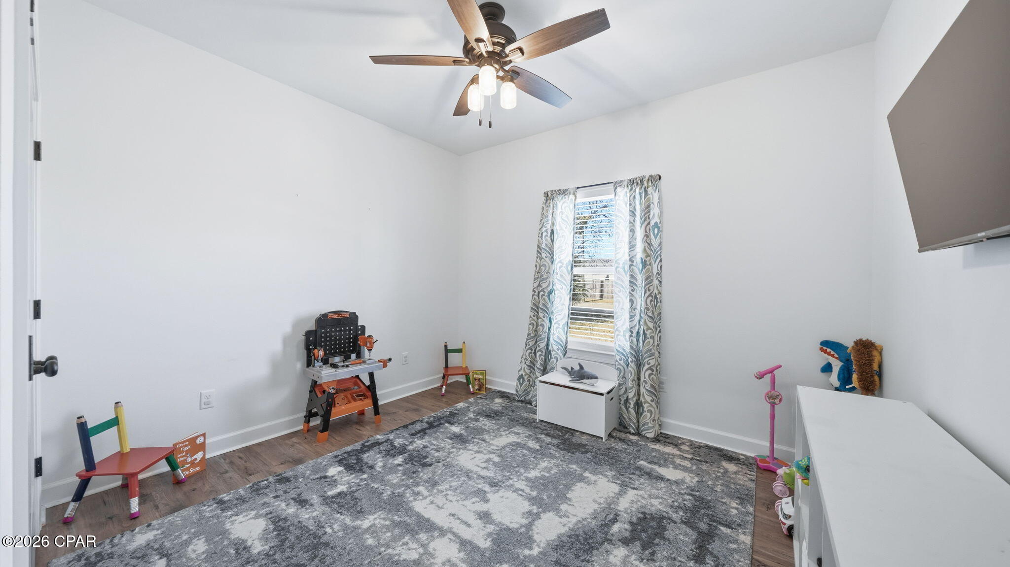 705 W 8th Street