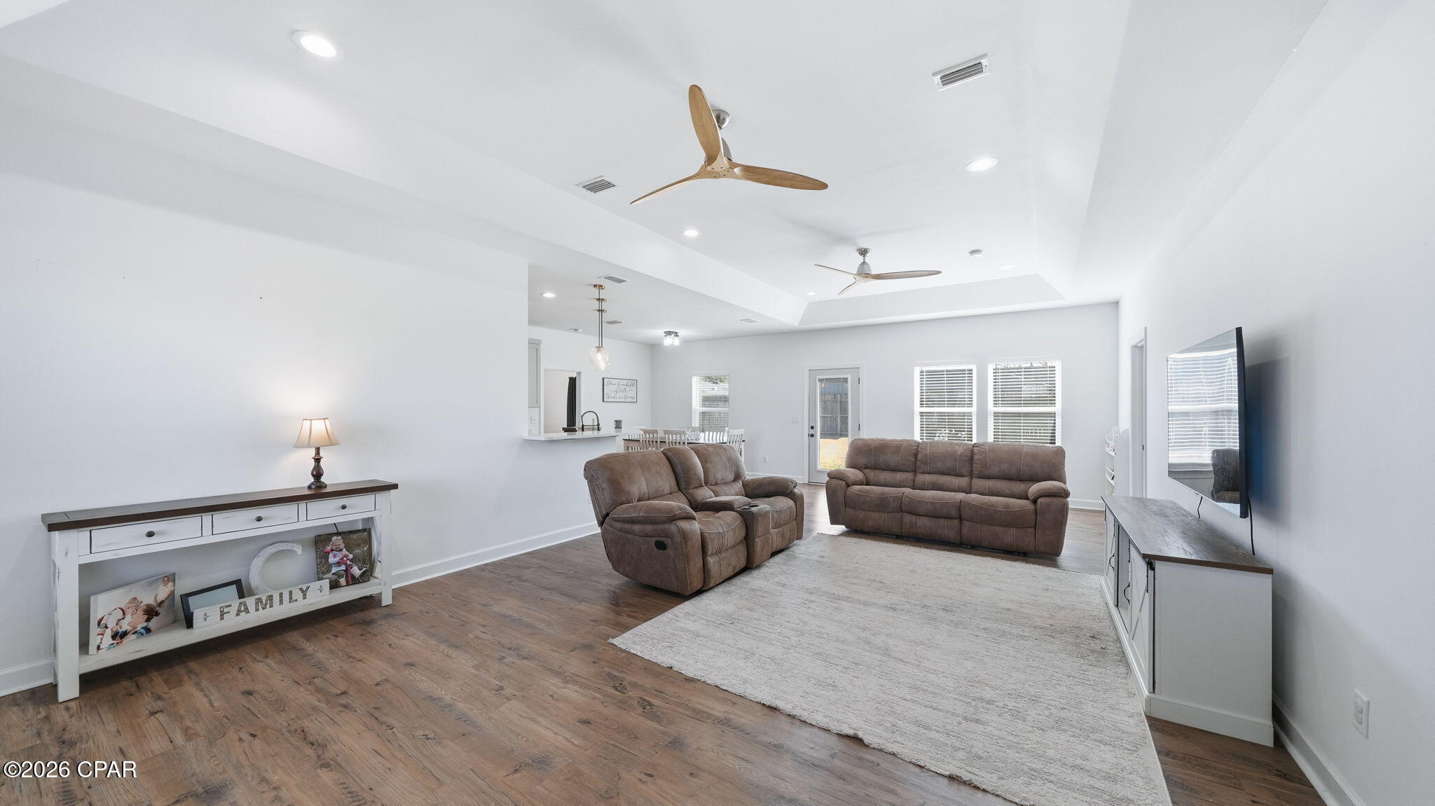 705 W 8th Street