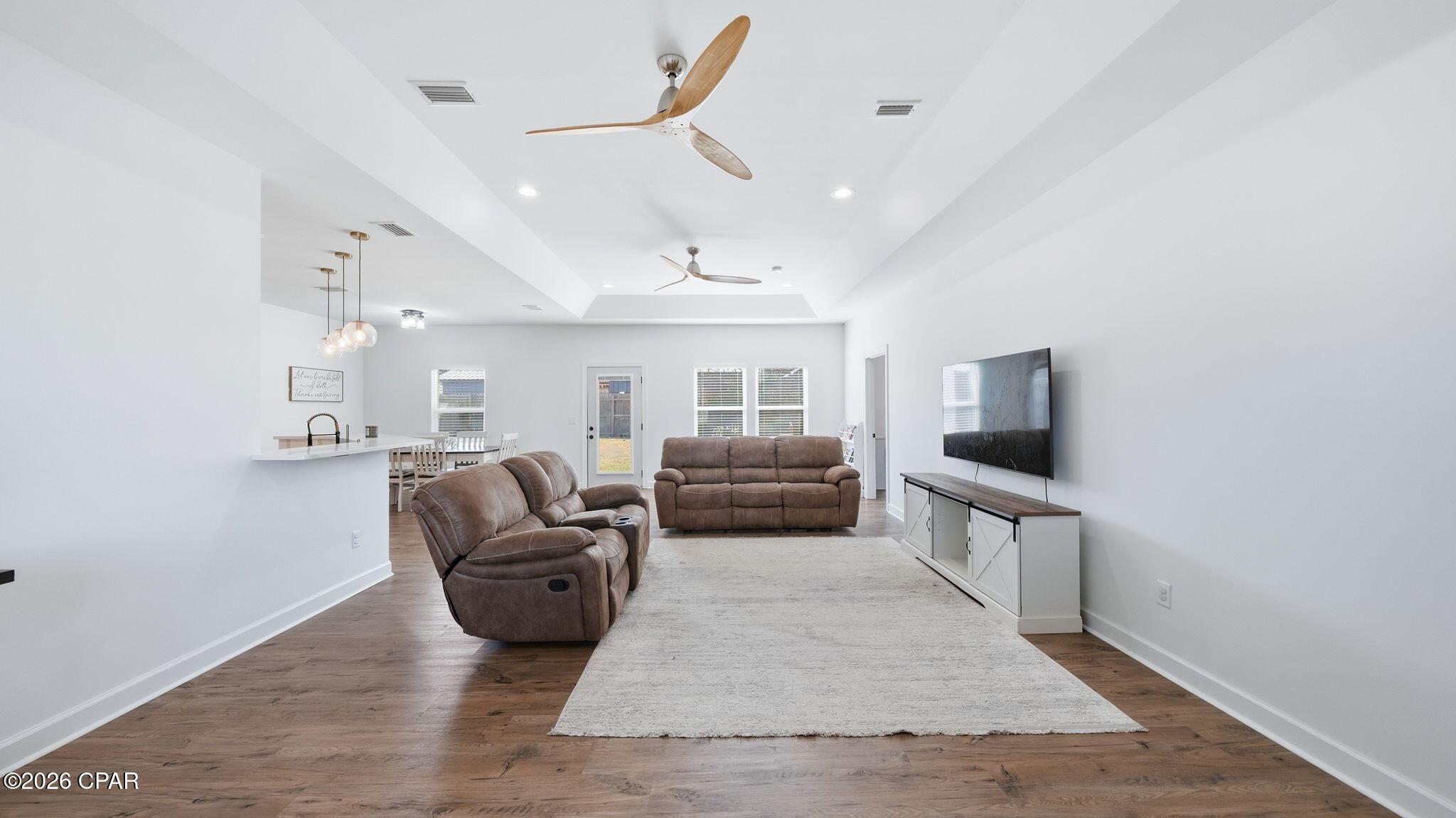 705 W 8th Street