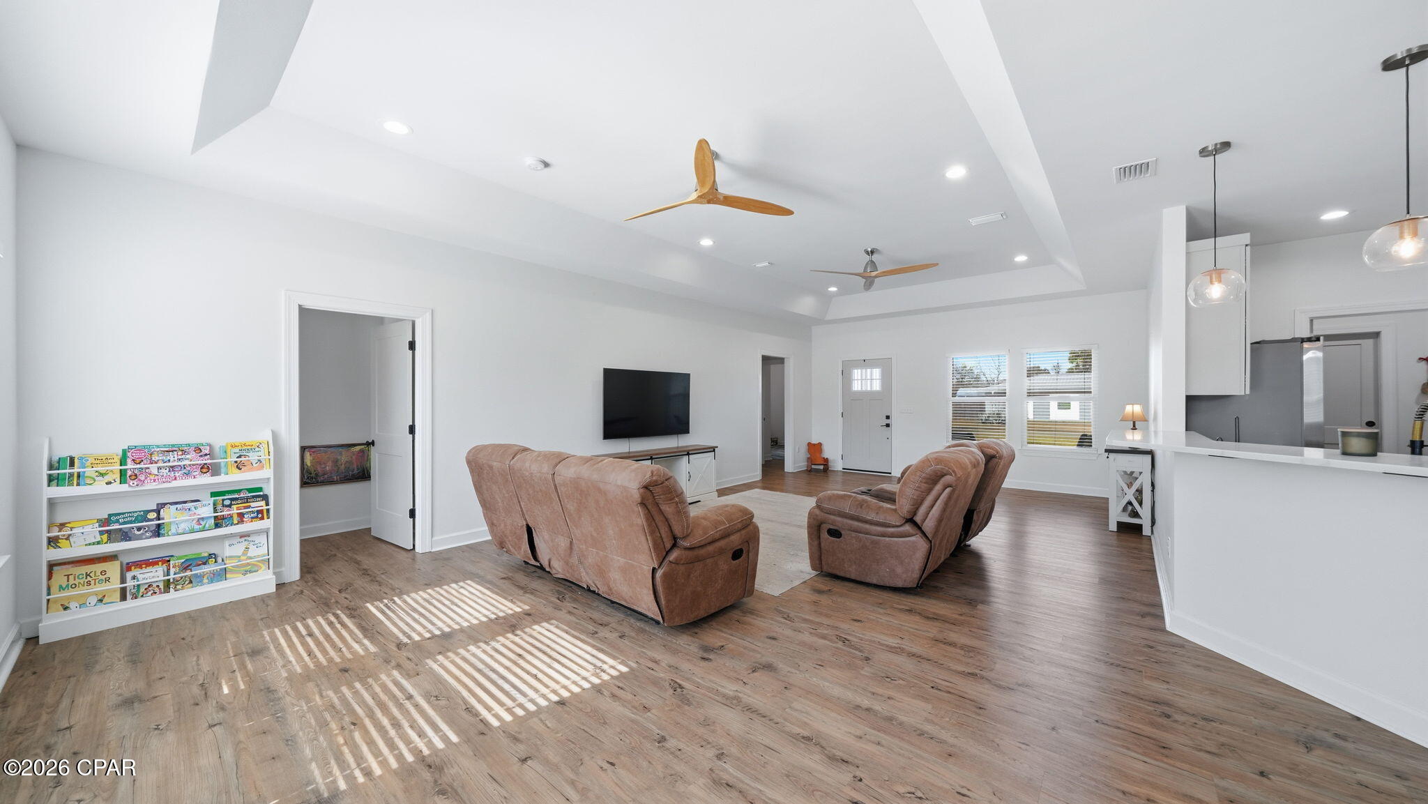 705 W 8th Street