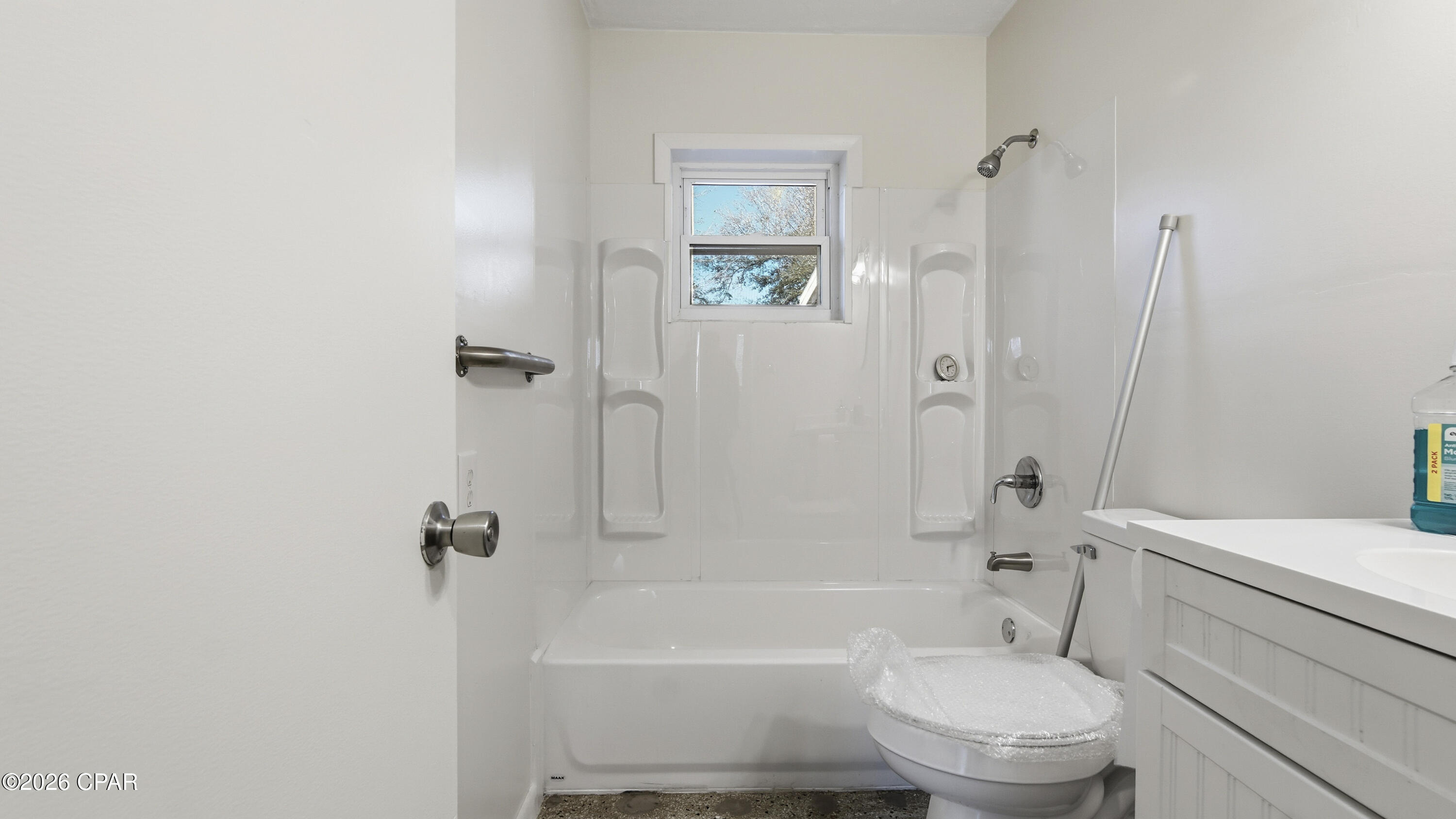 609 Barton Avenue