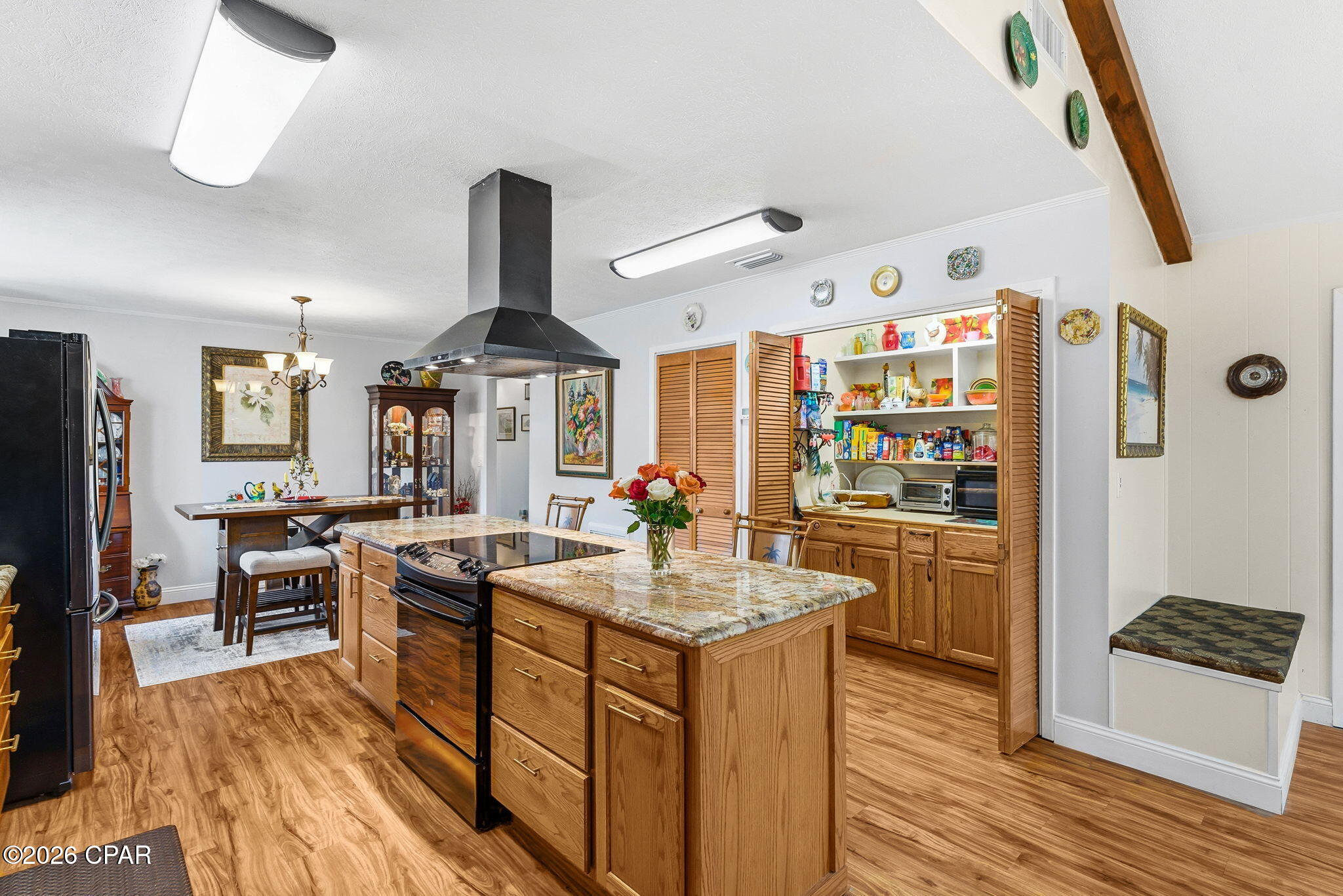 1308 Stratford Avenue