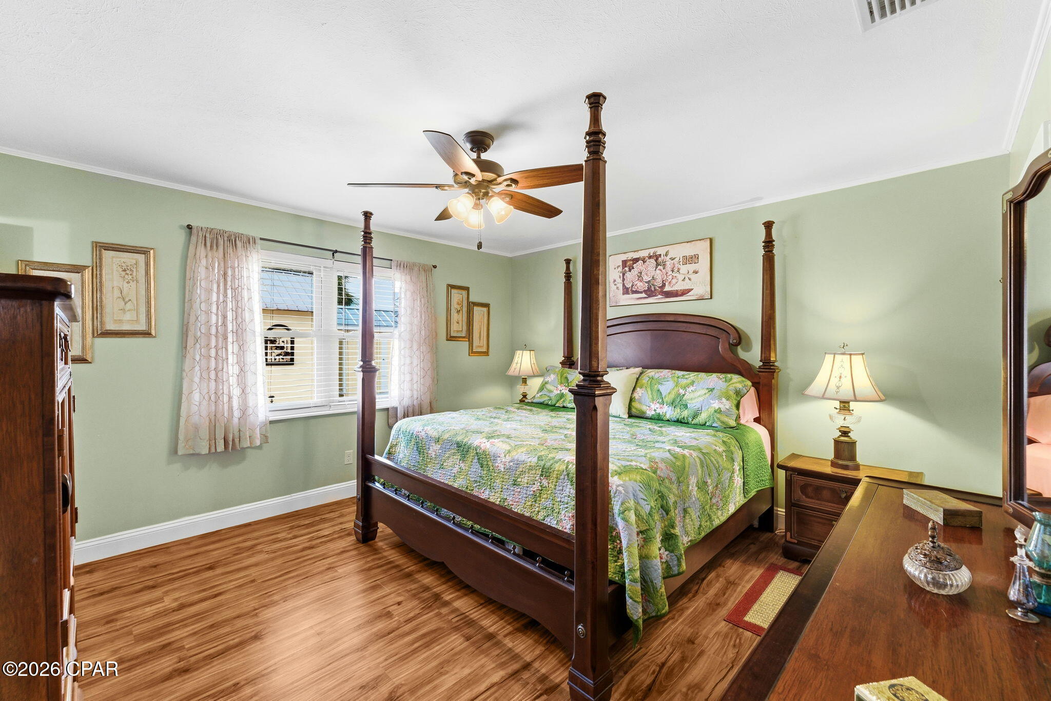 1308 Stratford Avenue