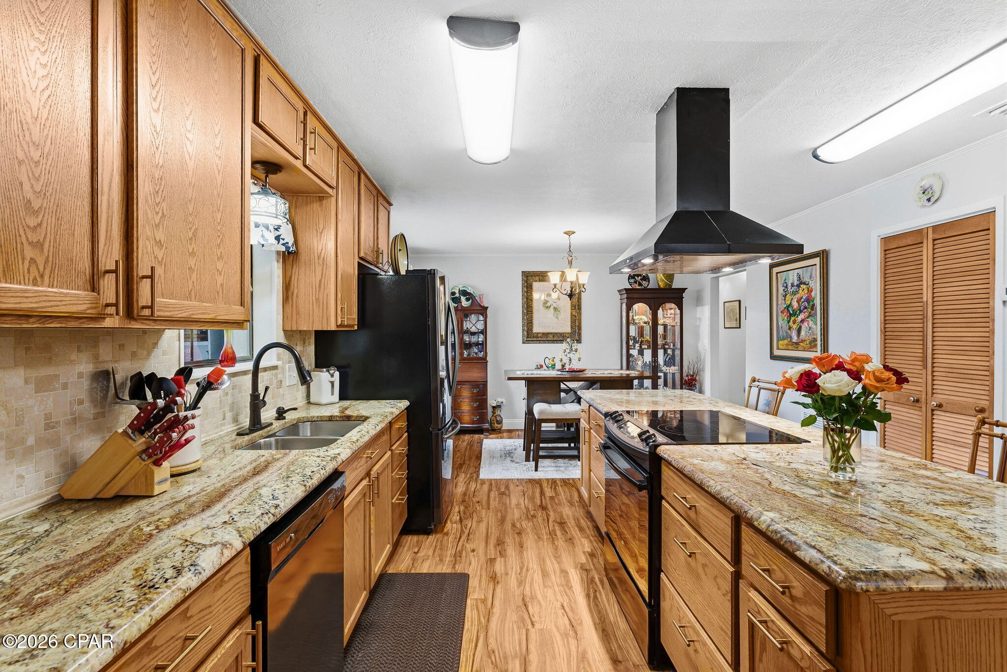 1308 Stratford Avenue