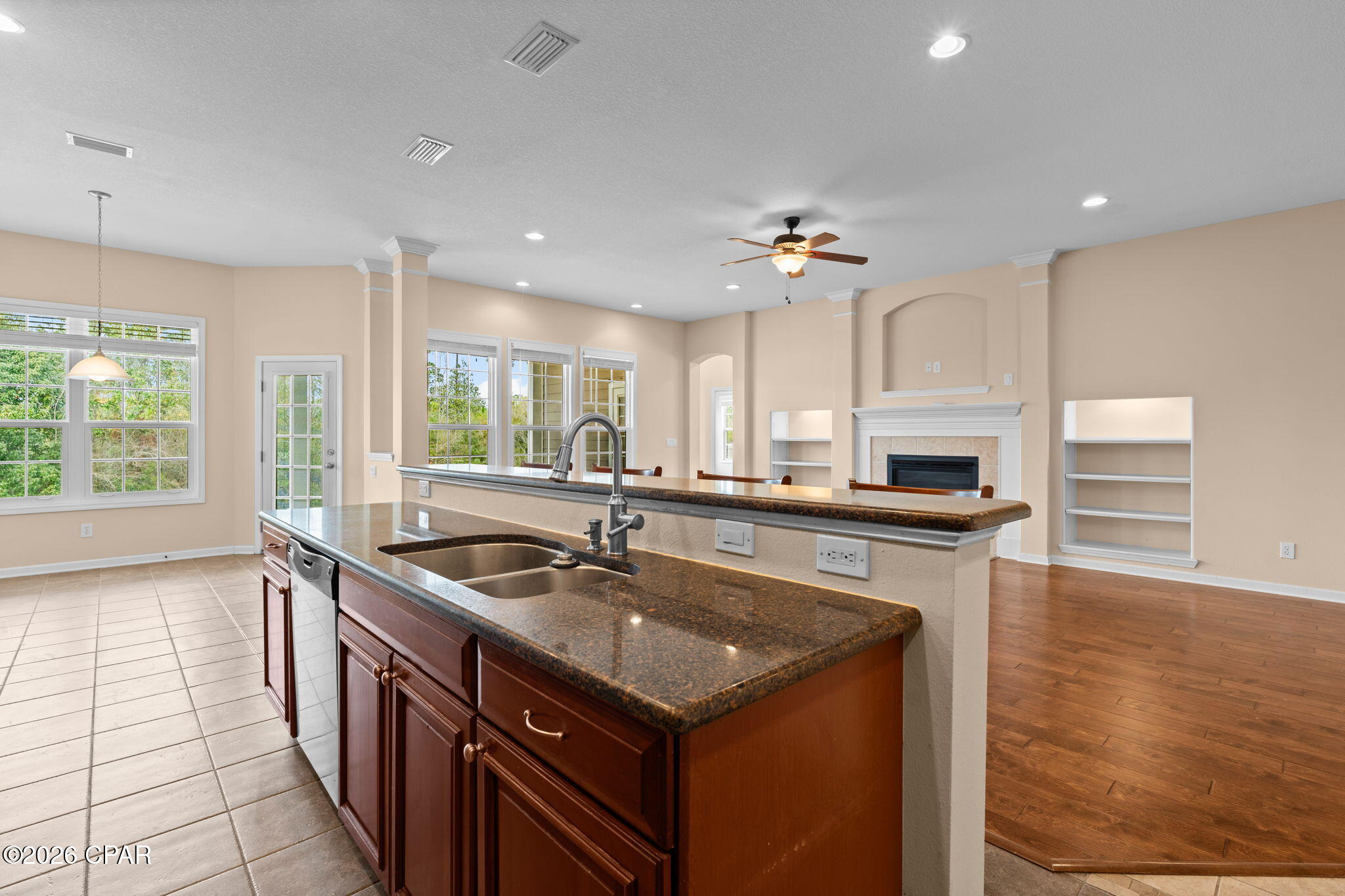 2916 Bay Wing Loop