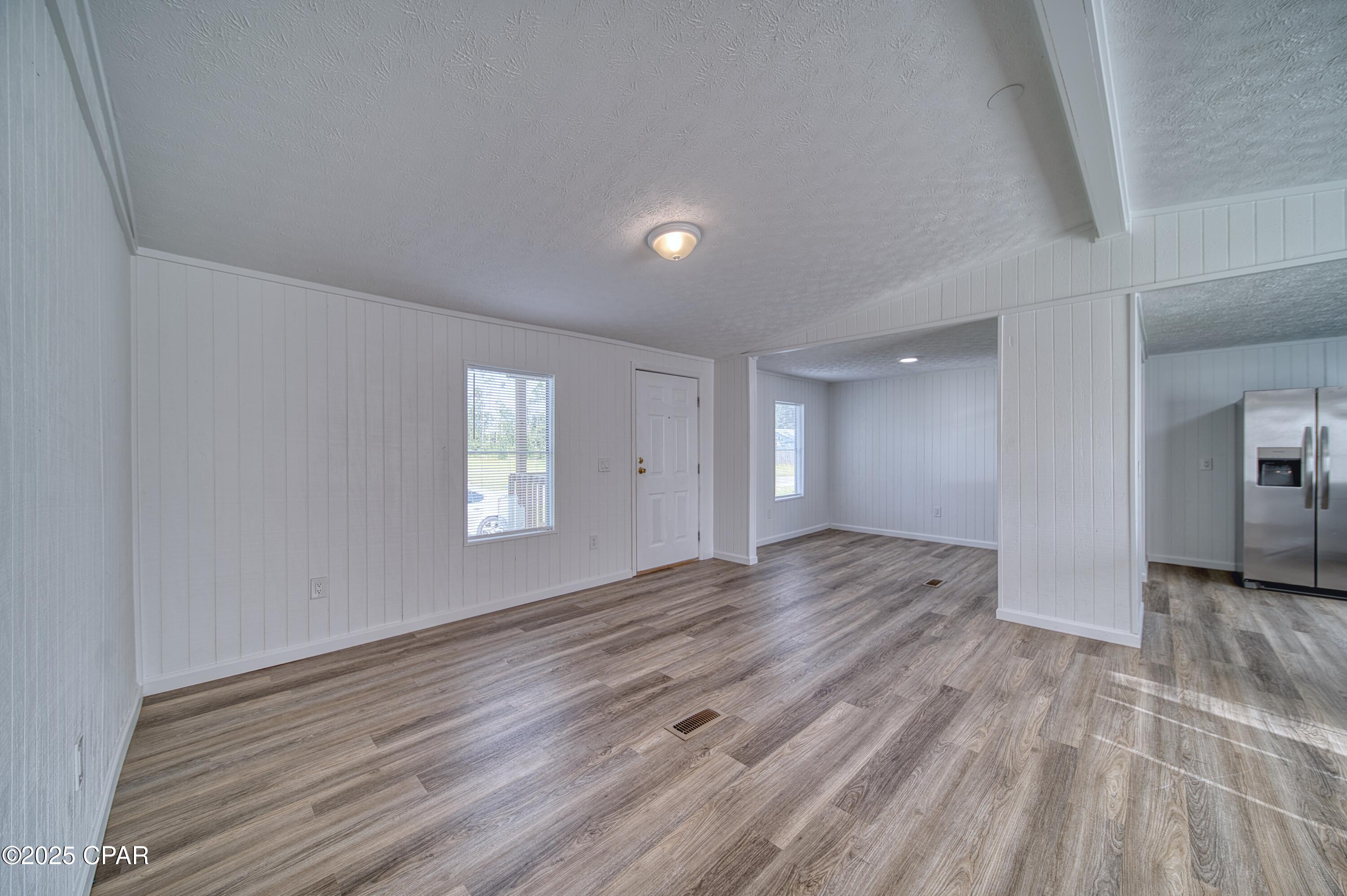 7923 Santa Rosa Avenue