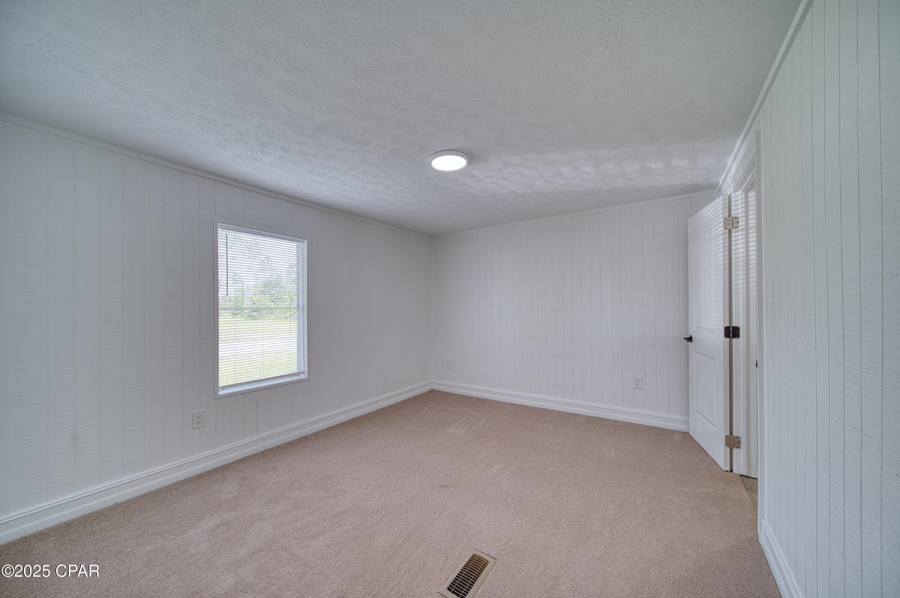 7923 Santa Rosa Avenue