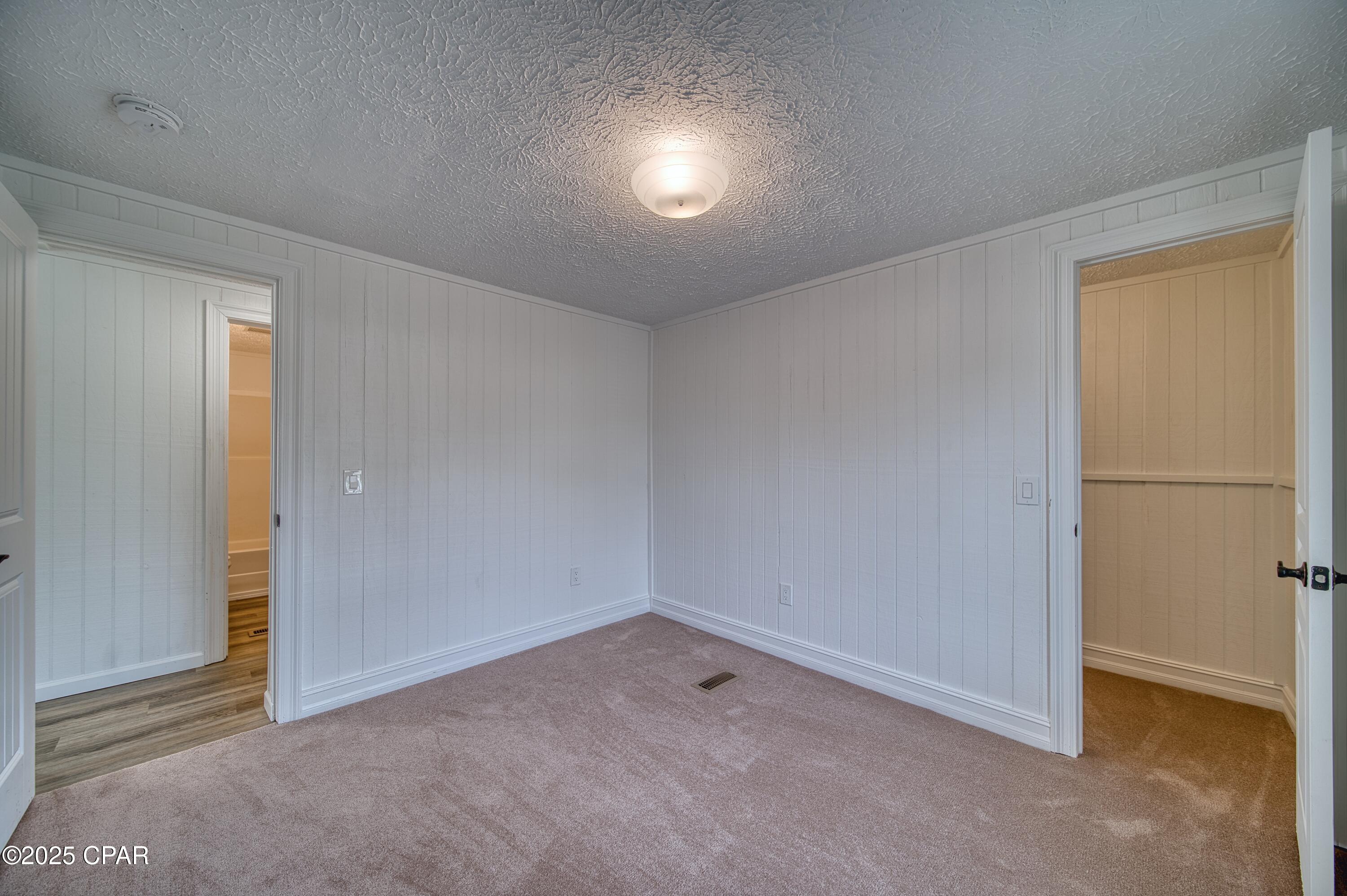 7923 Santa Rosa Avenue