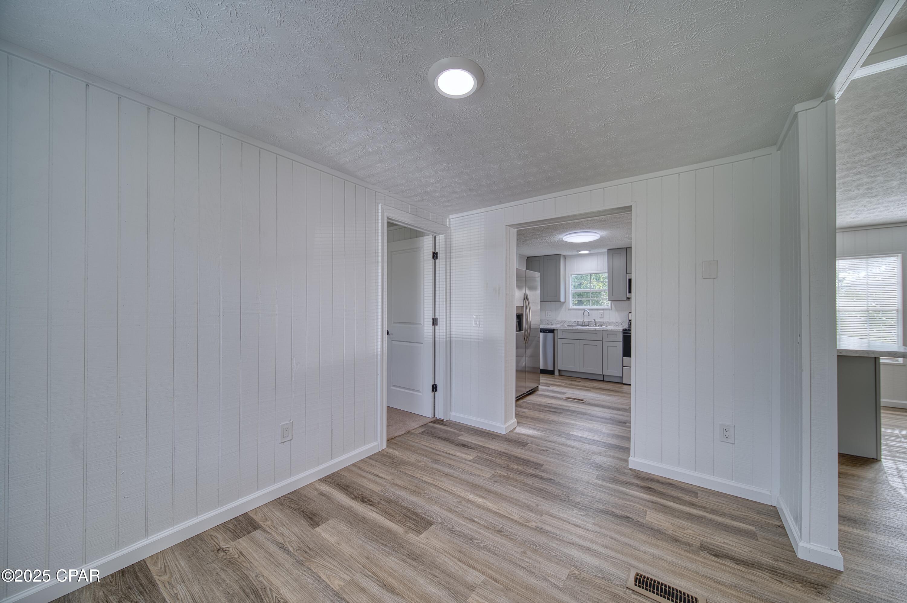 7923 Santa Rosa Avenue