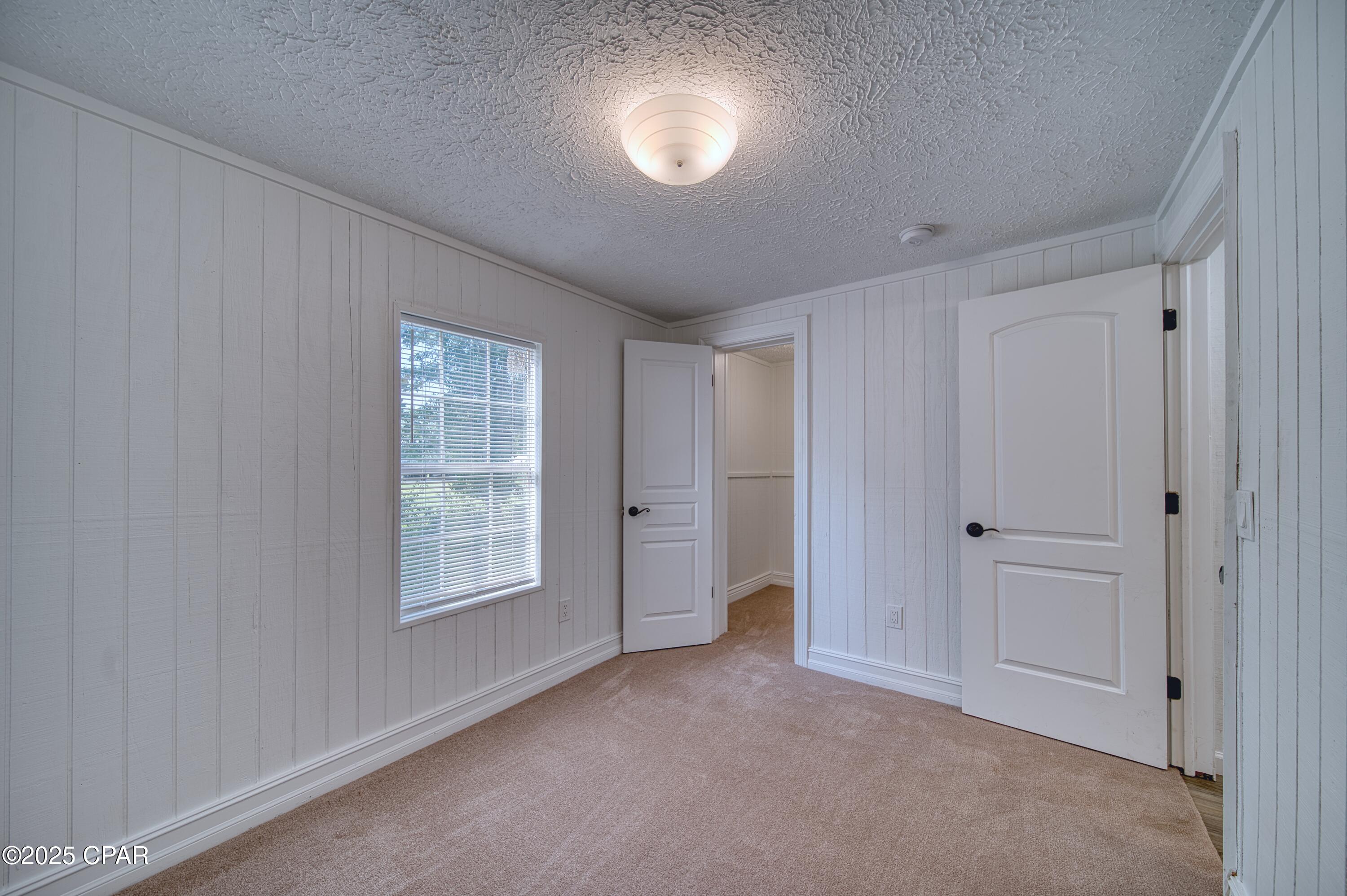 7923 Santa Rosa Avenue