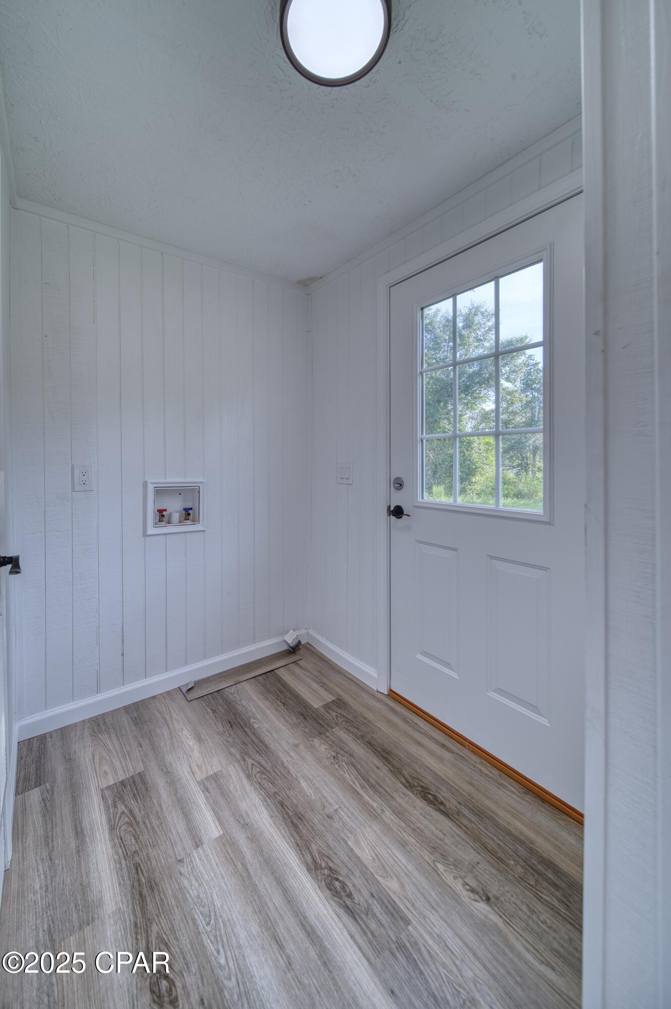 7923 Santa Rosa Avenue