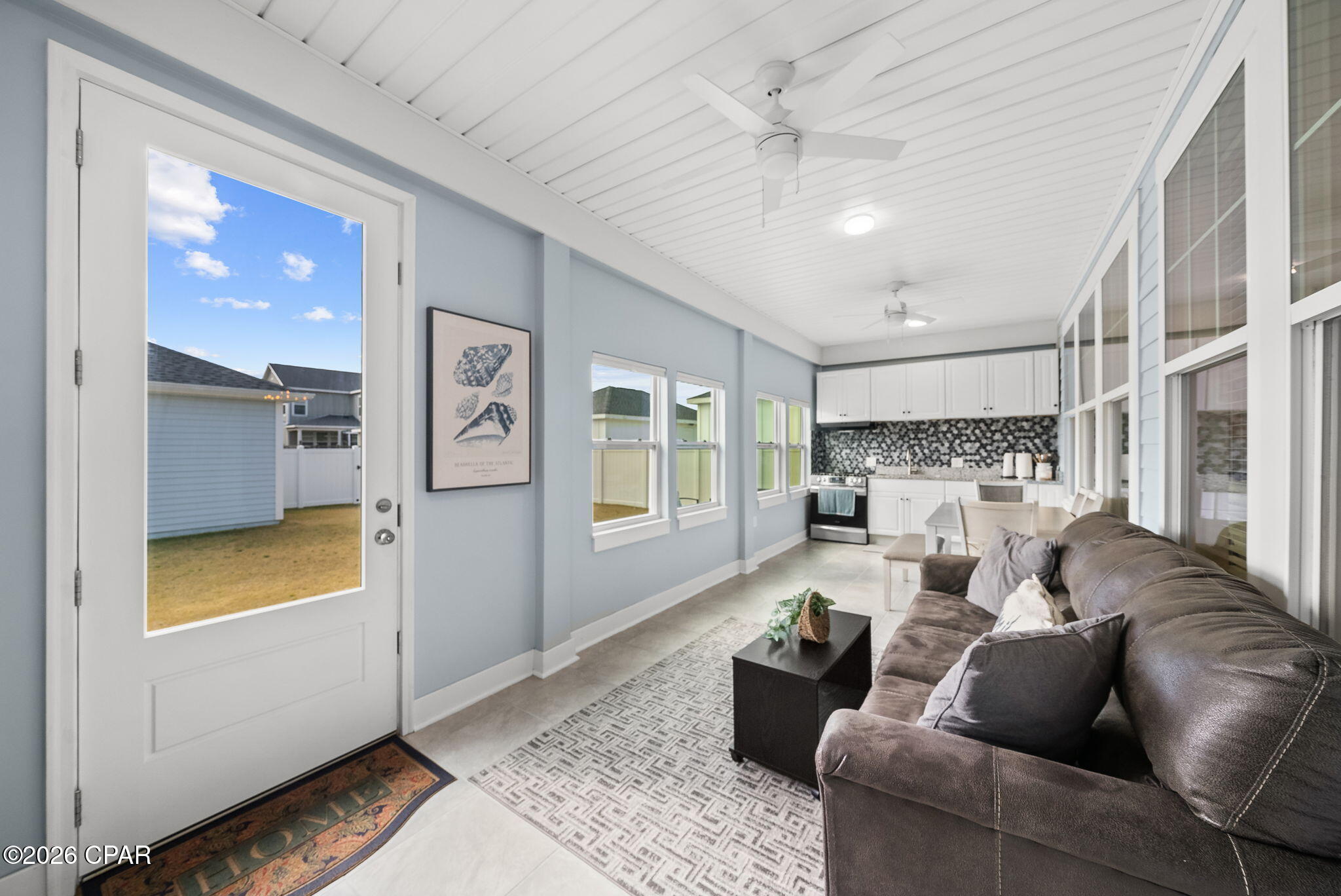 2101 Kingfisher Court