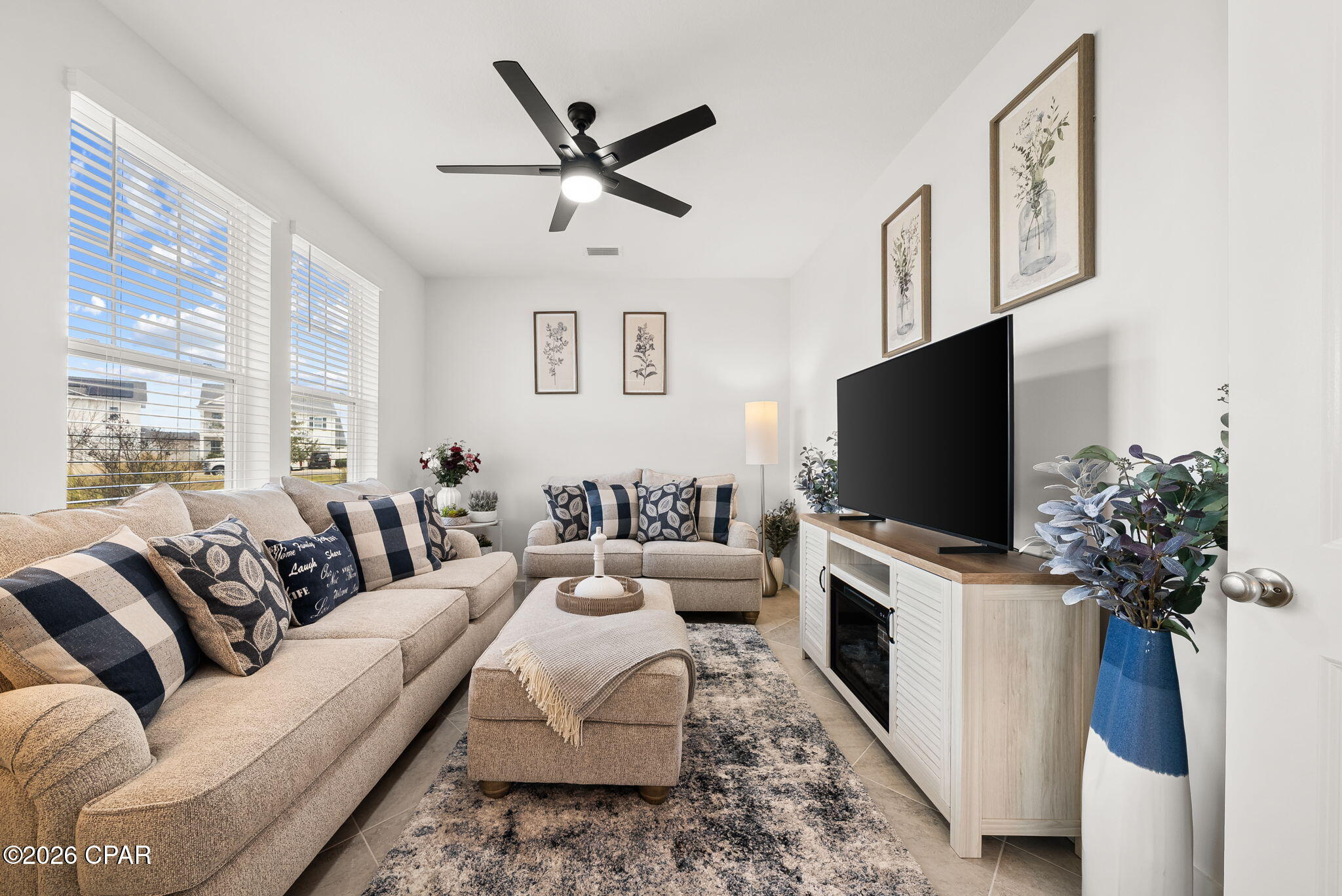 2101 Kingfisher Court